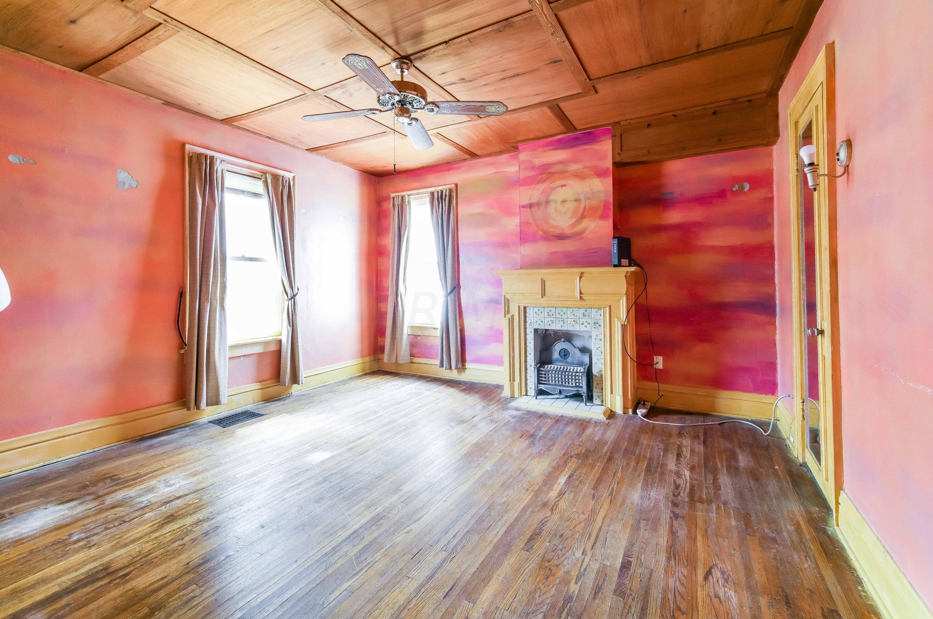 1792 Long St, Columbus OH  43203-2060 exterior