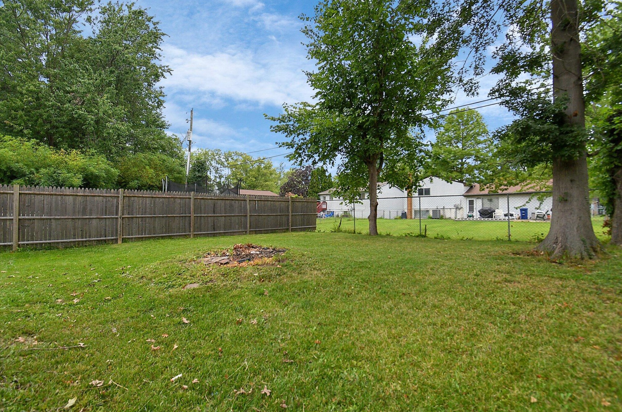 2596 Northwold Rd, Columbus OH 43231-5934 exterior