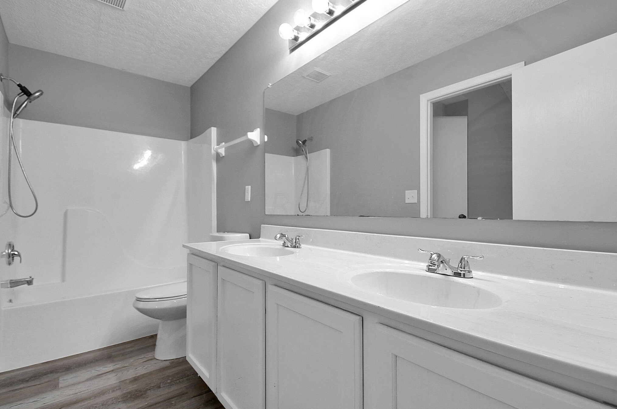 2596 Northwold Rd, Columbus OH 43231-5934 exterior