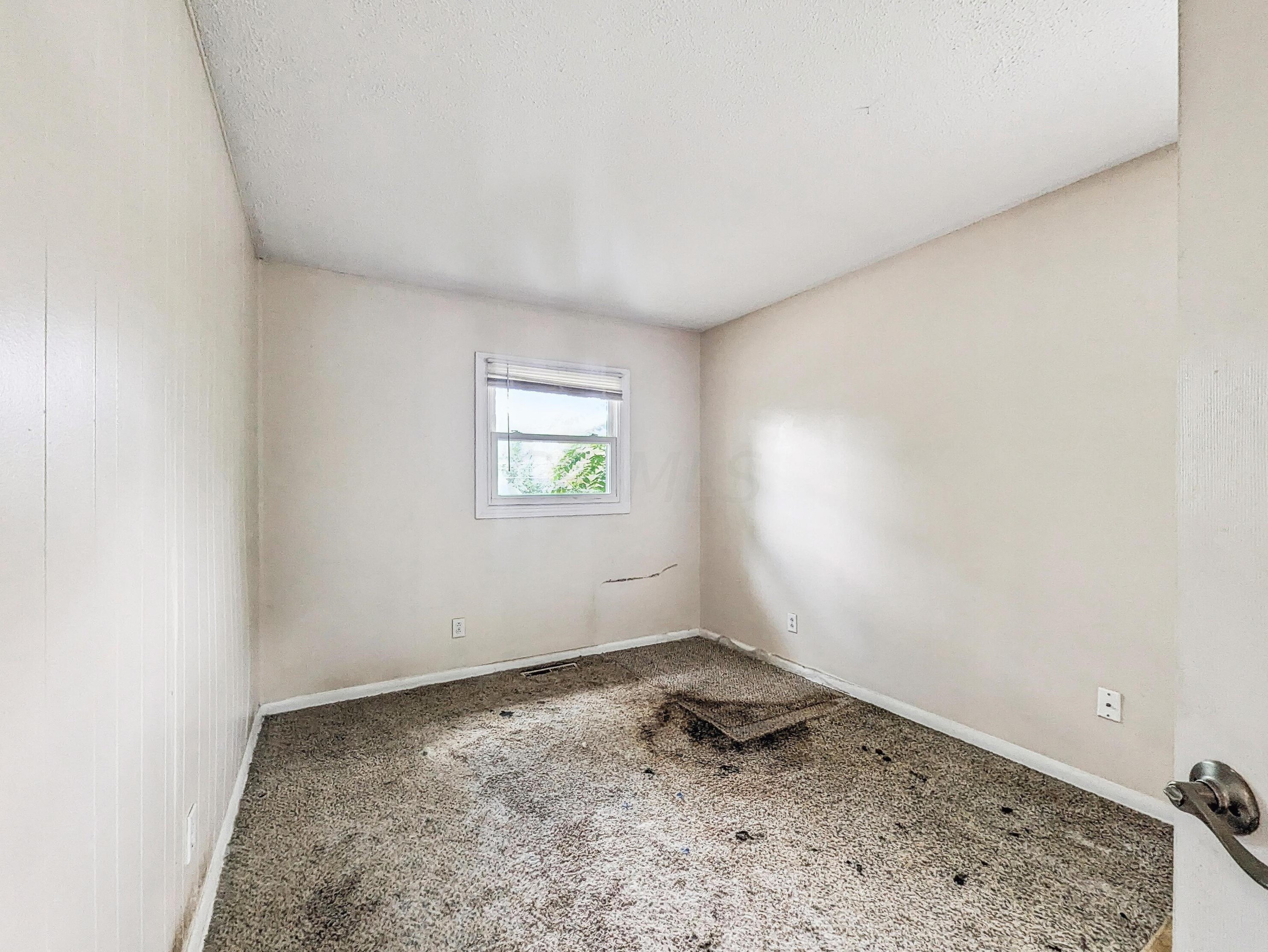 3612 Noe Bixby Rd, Columbus OH 43232-6100 exterior