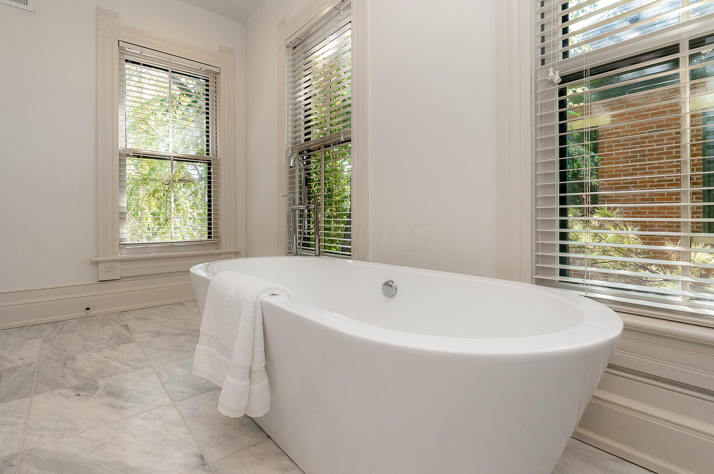 643 5th St, Columbus OH  43206-1268 exterior