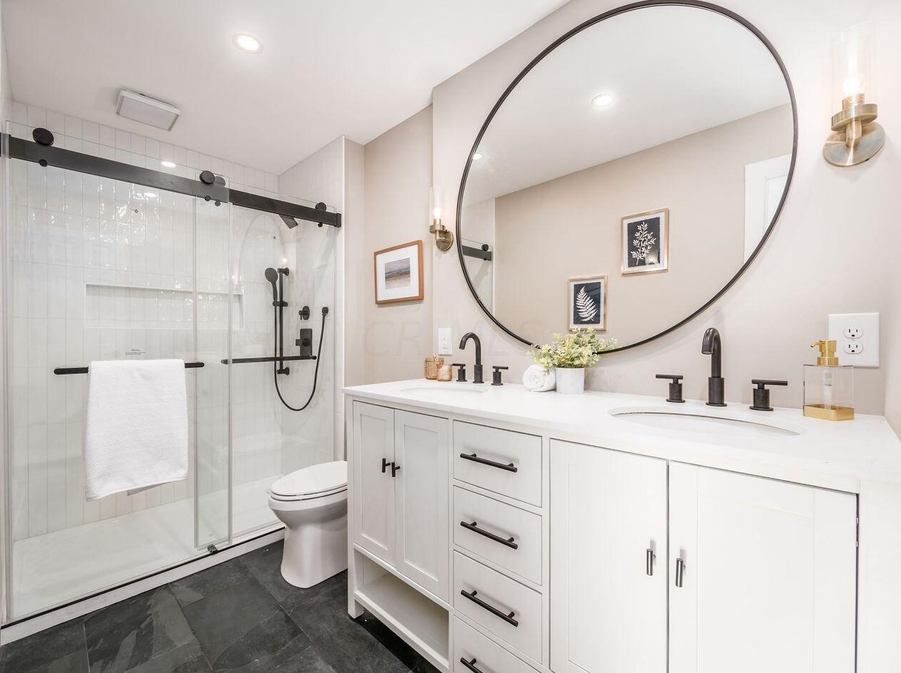 7603 Satterfield Rd, Columbus OH 43235-4552 exterior