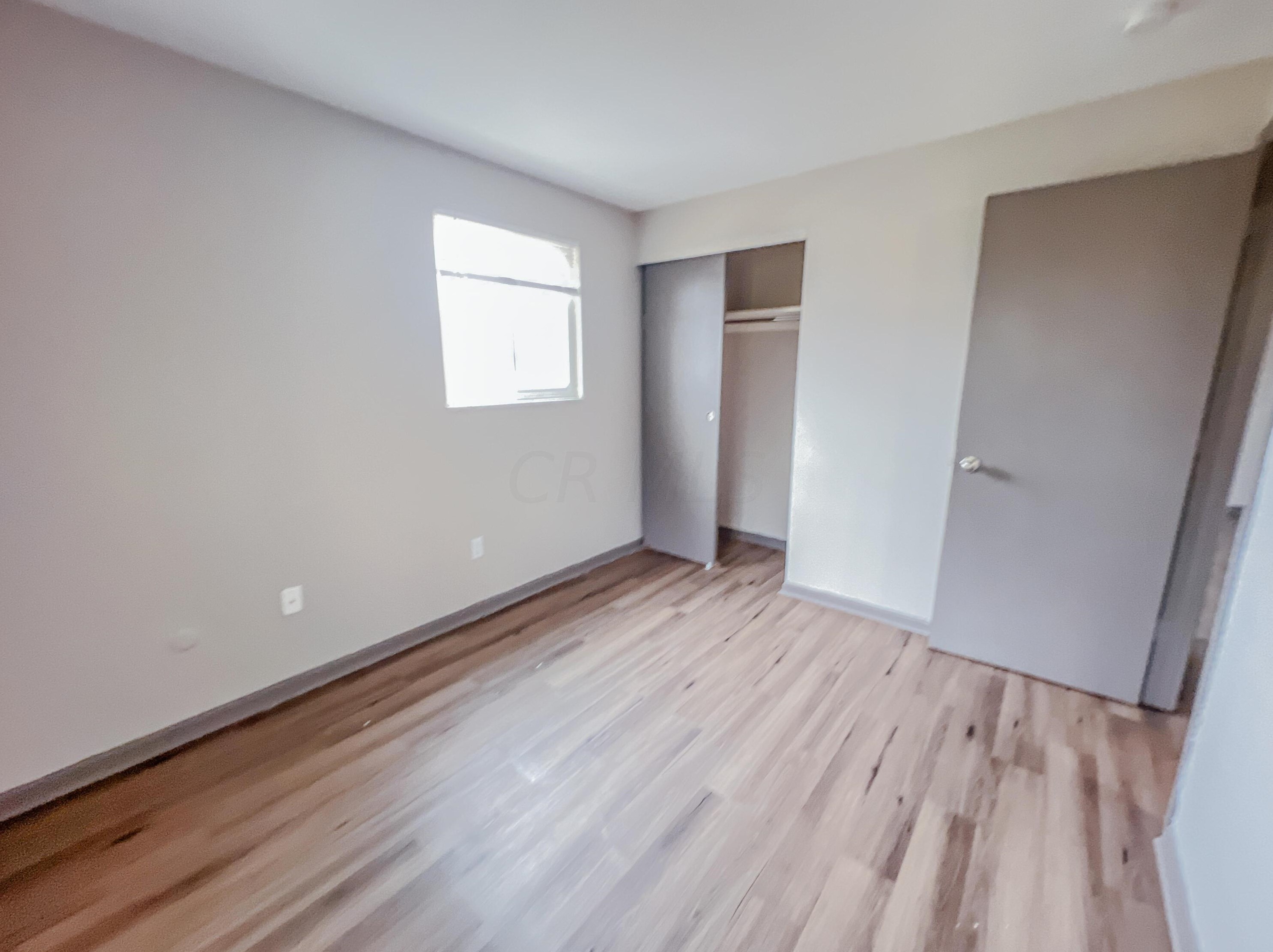 3641 Eakin Rd, Columbus OH 43204-1009 exterior