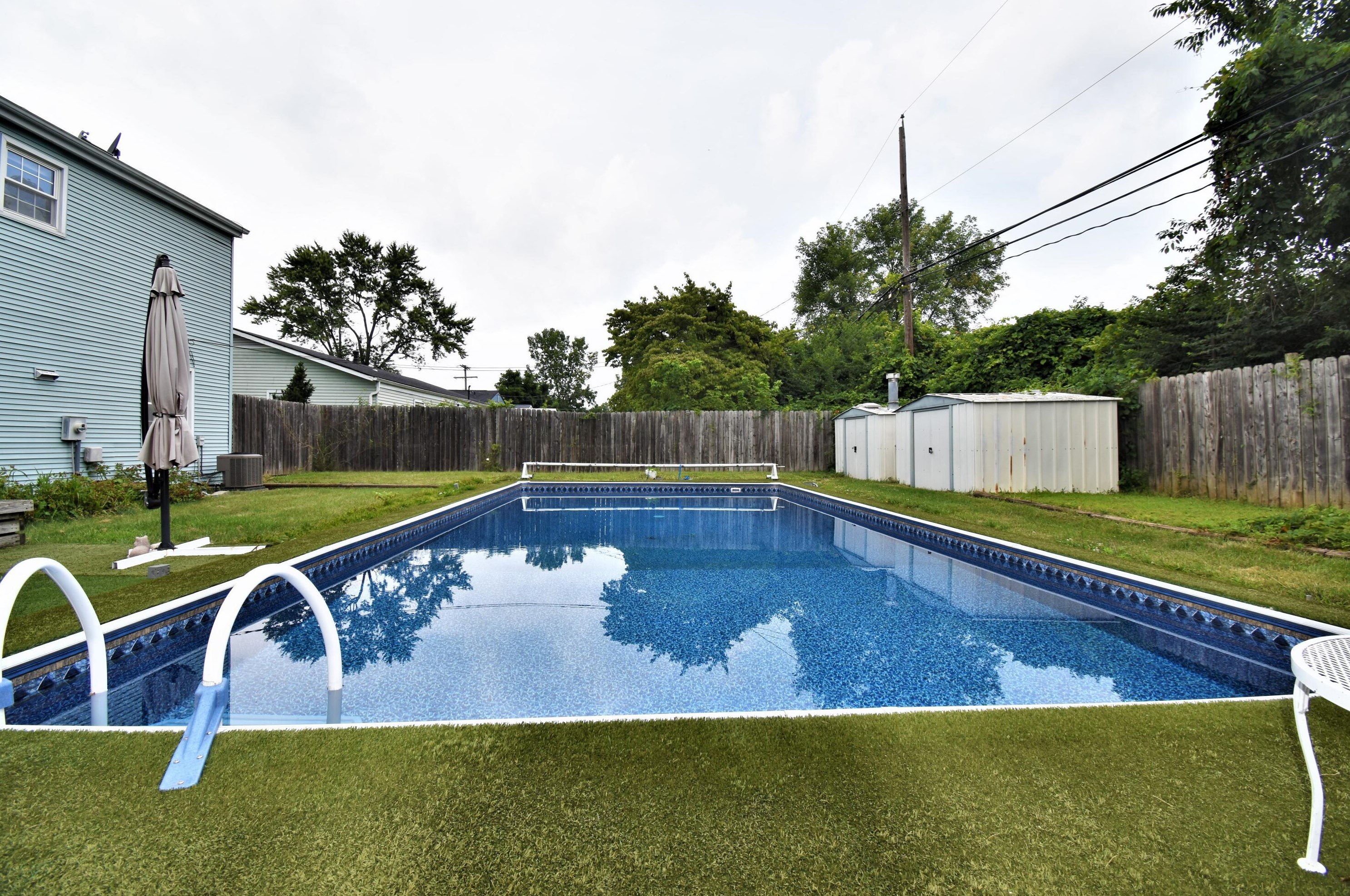 3414 Graystone, Columbus OH 43232-6135 exterior