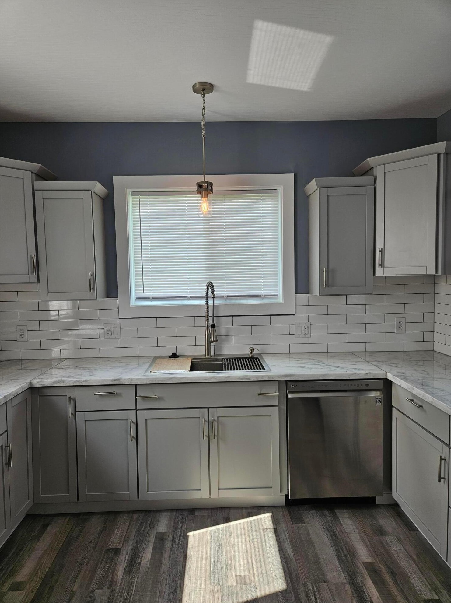 1280 Marquette Dr, Lancaster OH 43130-8881 exterior