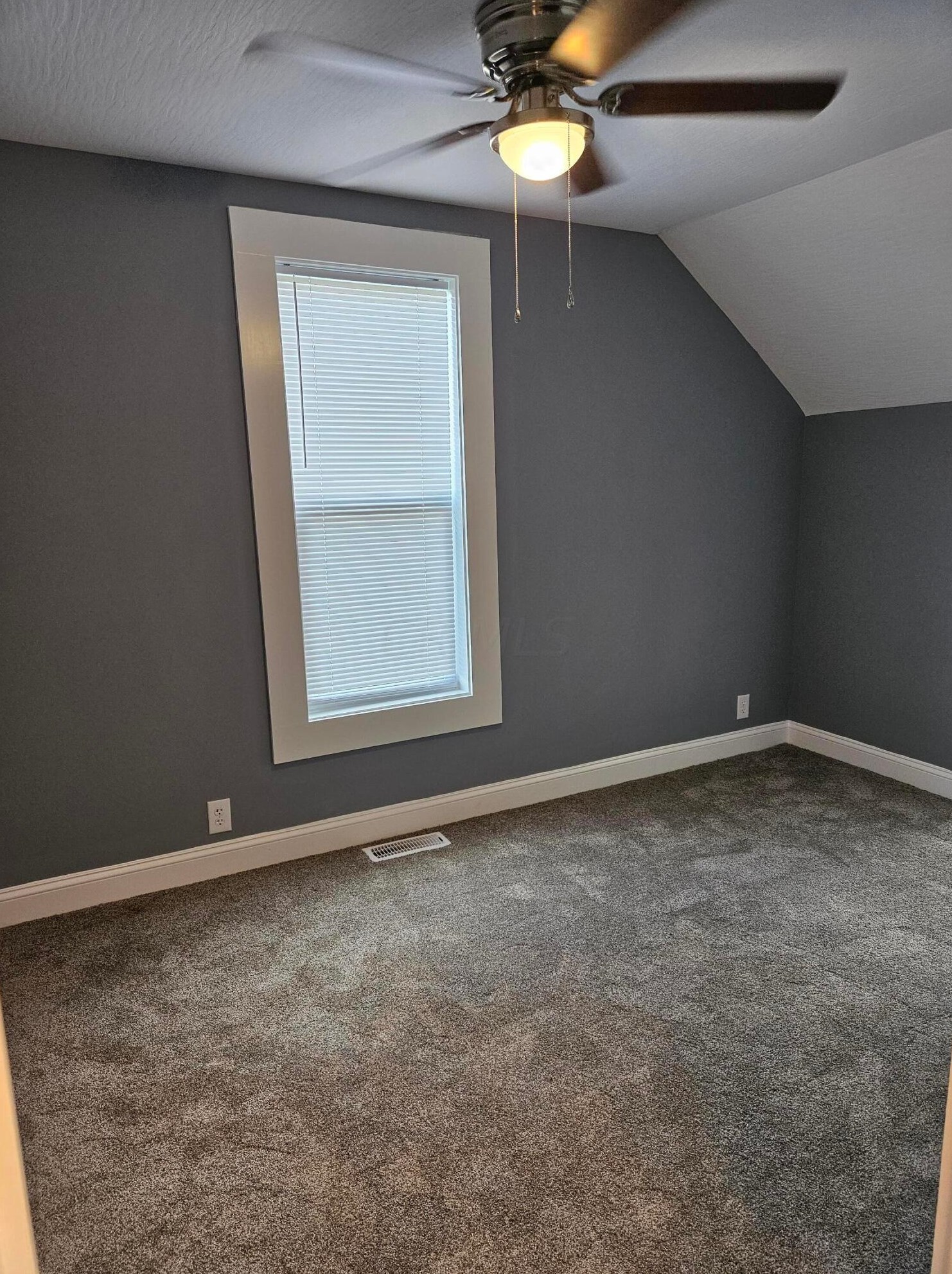 1280 Marquette Dr, Lancaster OH 43130-8881 exterior