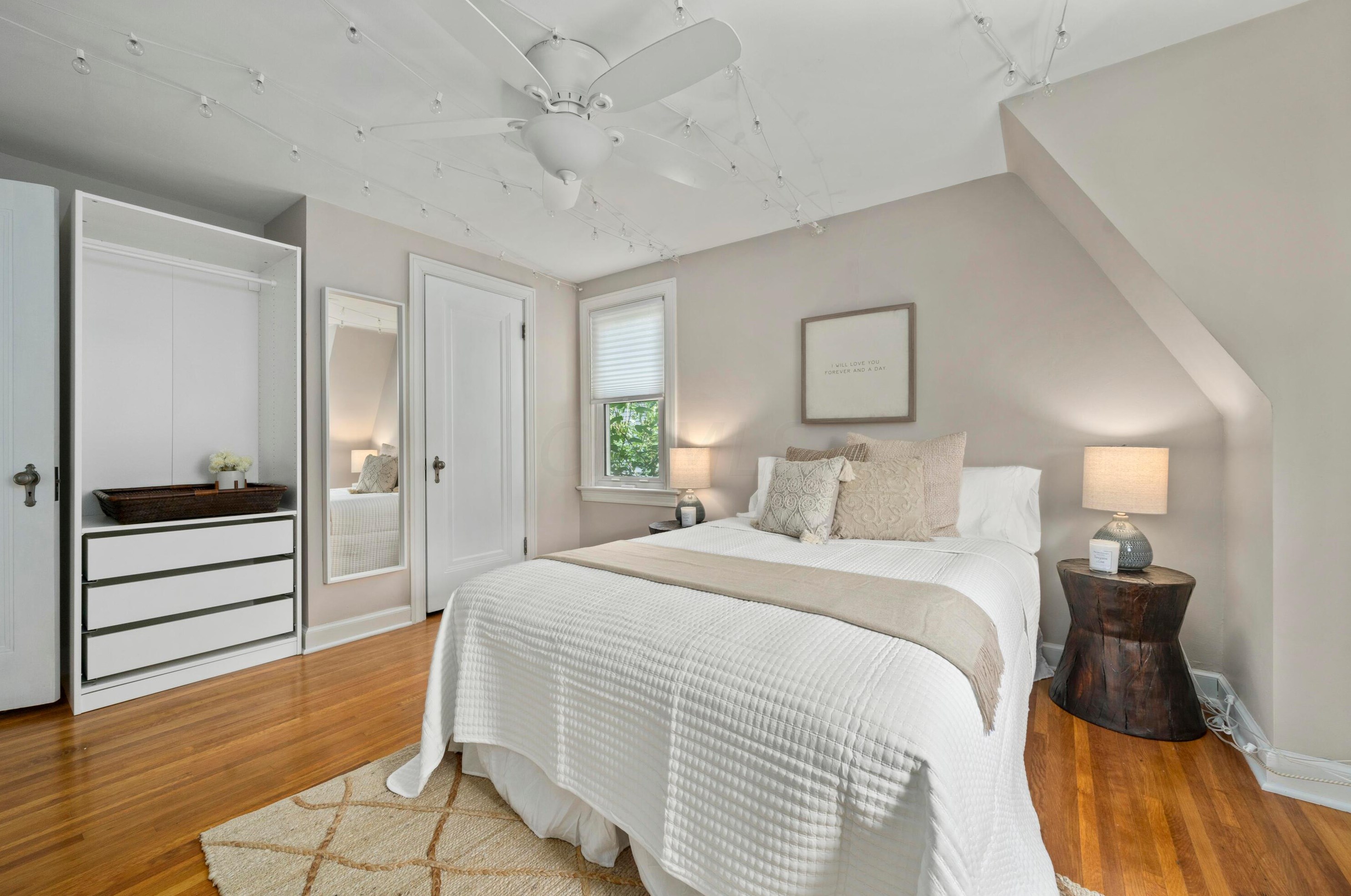 578 Milford Ave, Columbus OH 43202-1313 exterior