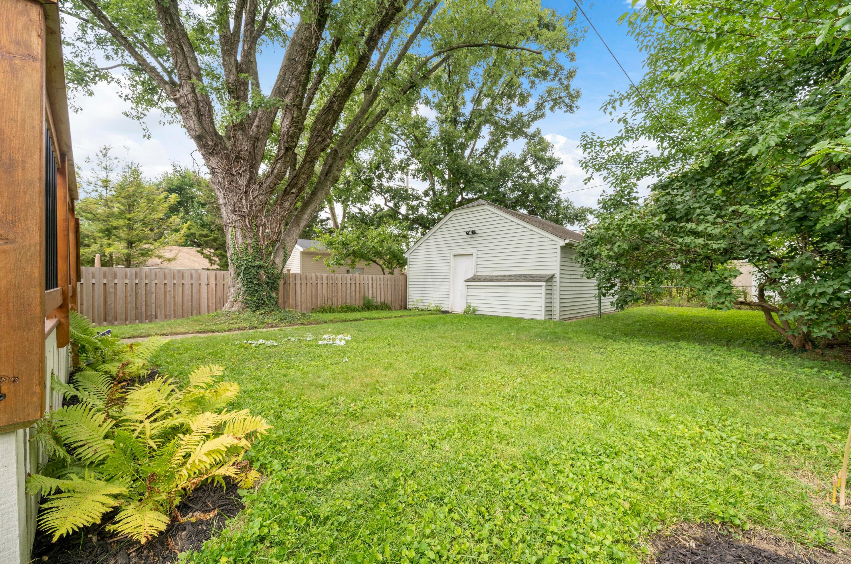 578 Milford Ave, Columbus OH 43202-1313 exterior