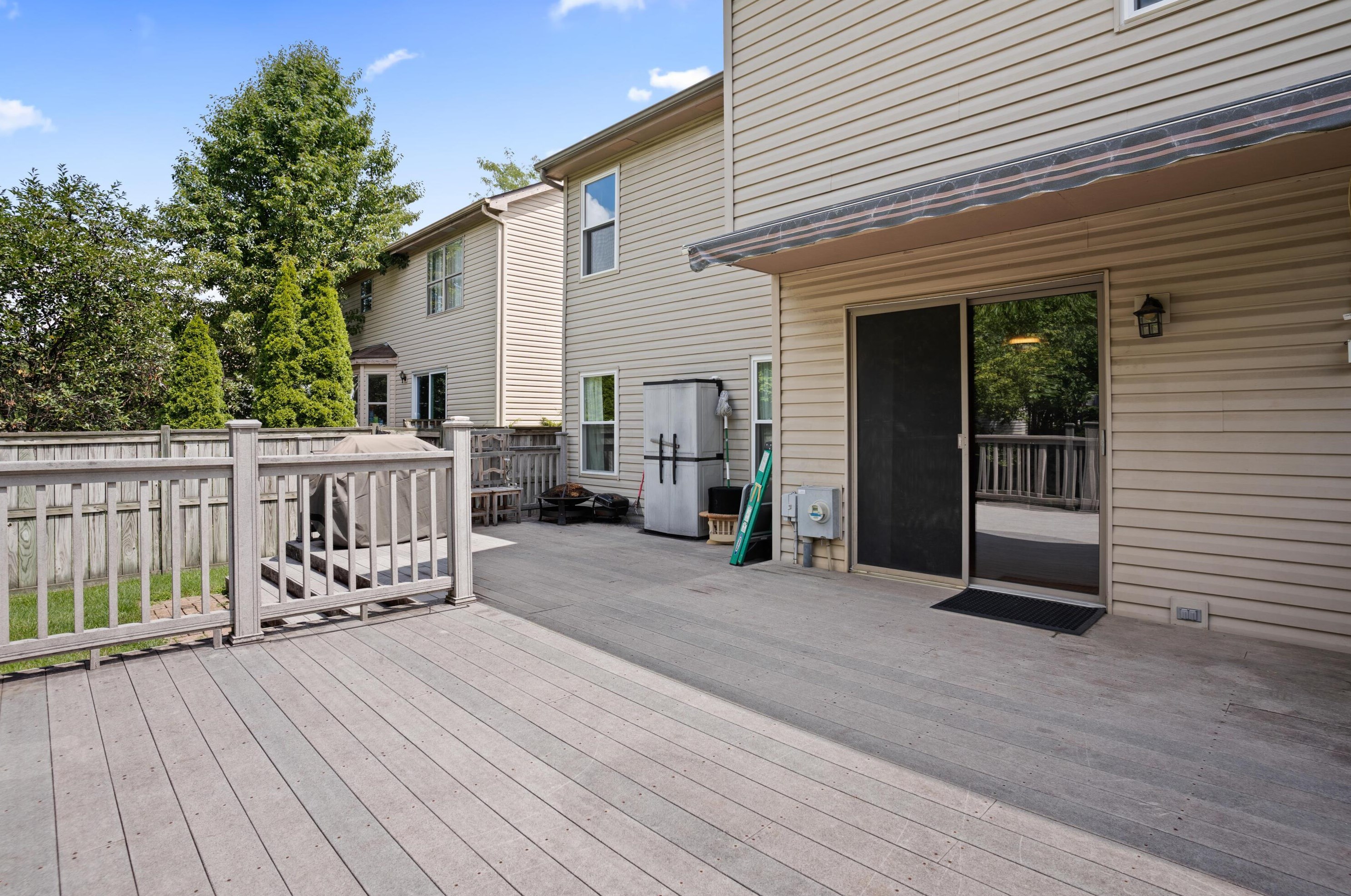 7521 Liberton Pl, Columbus OH 43085-5737 exterior