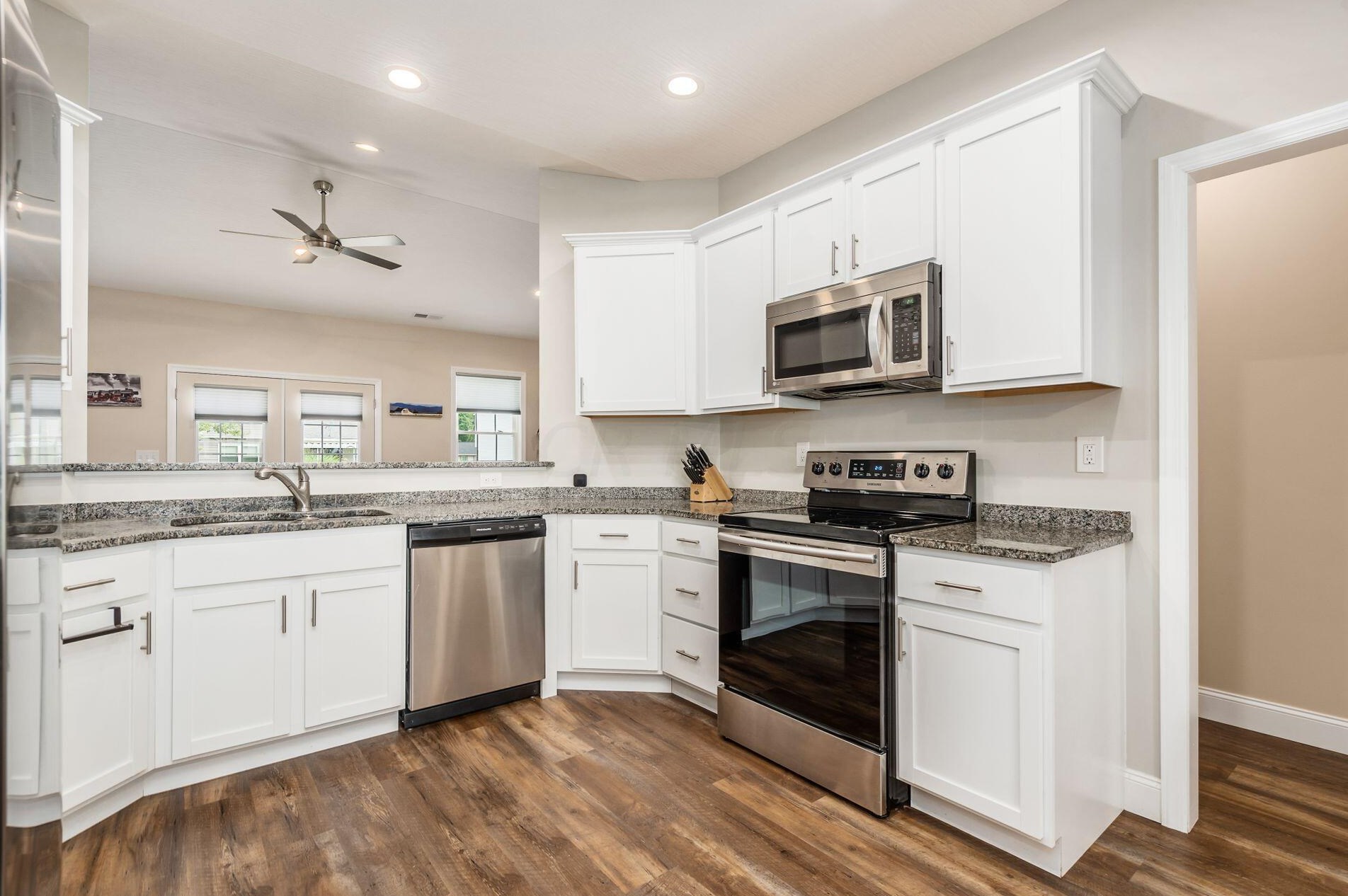 177 Craig Dr, Thornville OH  43076-8036 exterior