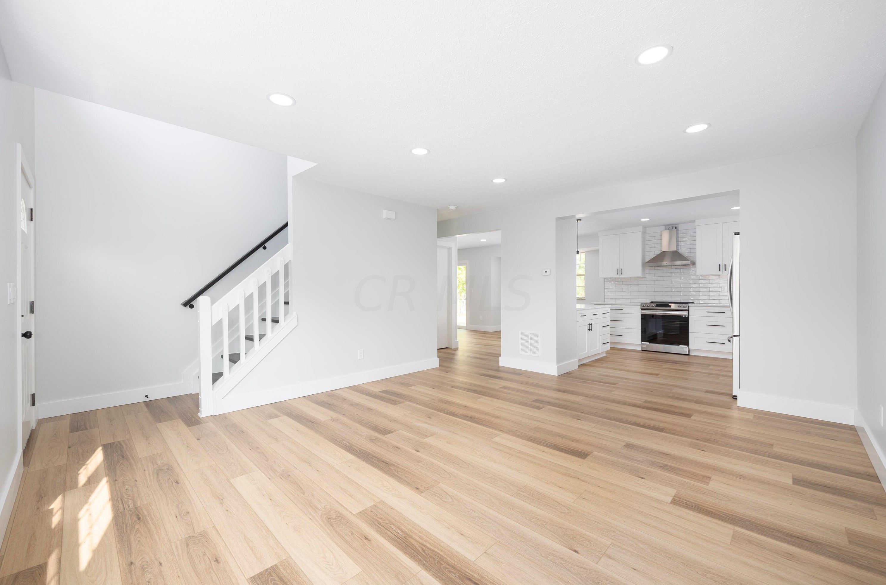 1040 Cypress Rdg Pl, Columbus OH 43228-6305 exterior