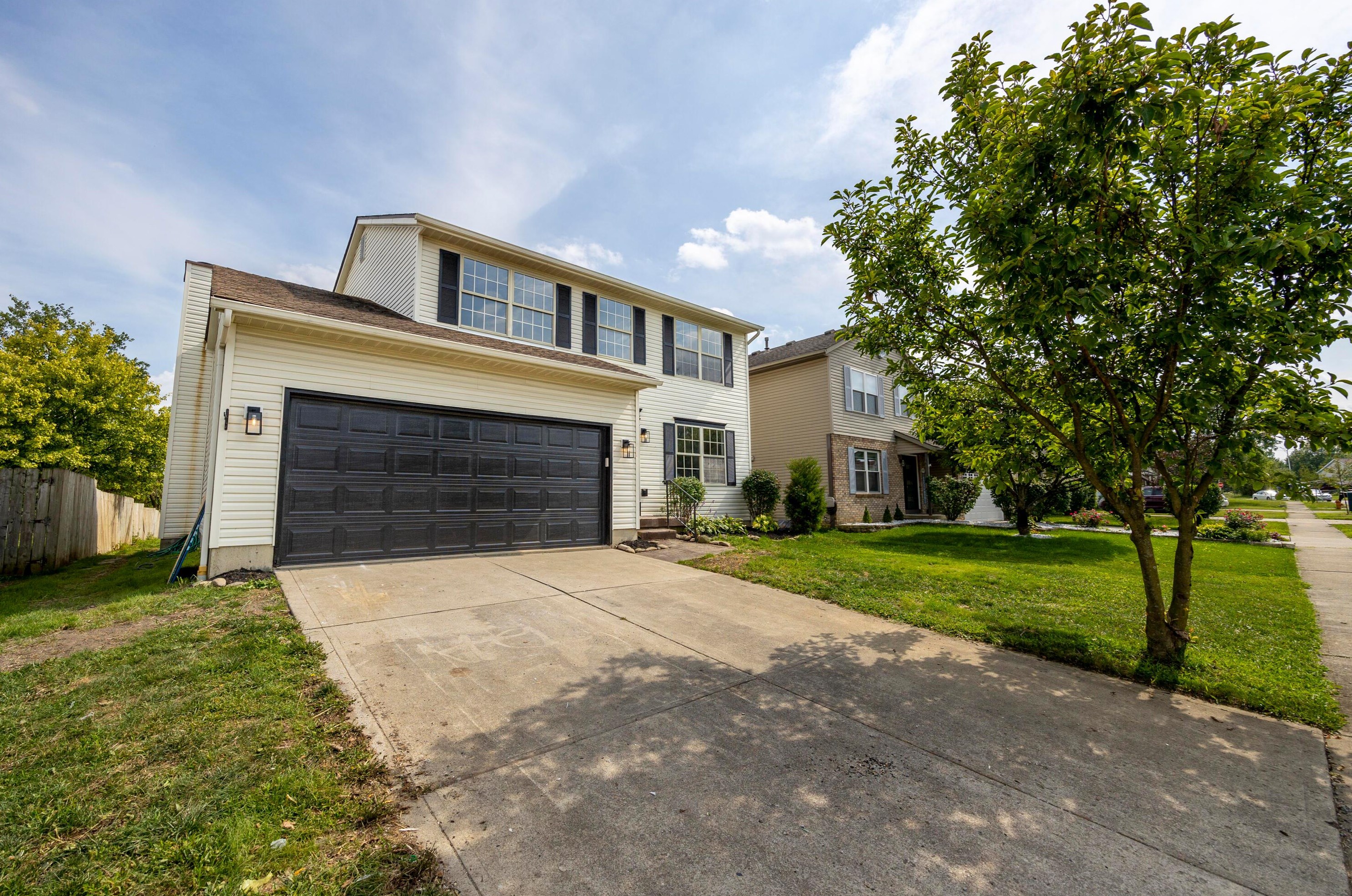 1040 Cypress Rdg Pl, Columbus OH 43228-6305 exterior