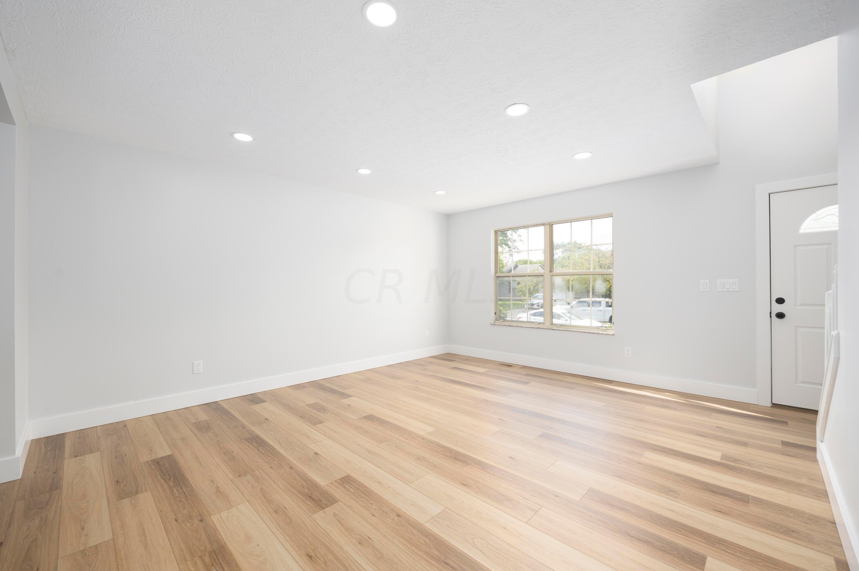 1040 Cypress Rdg Pl, Columbus OH 43228-6305 exterior