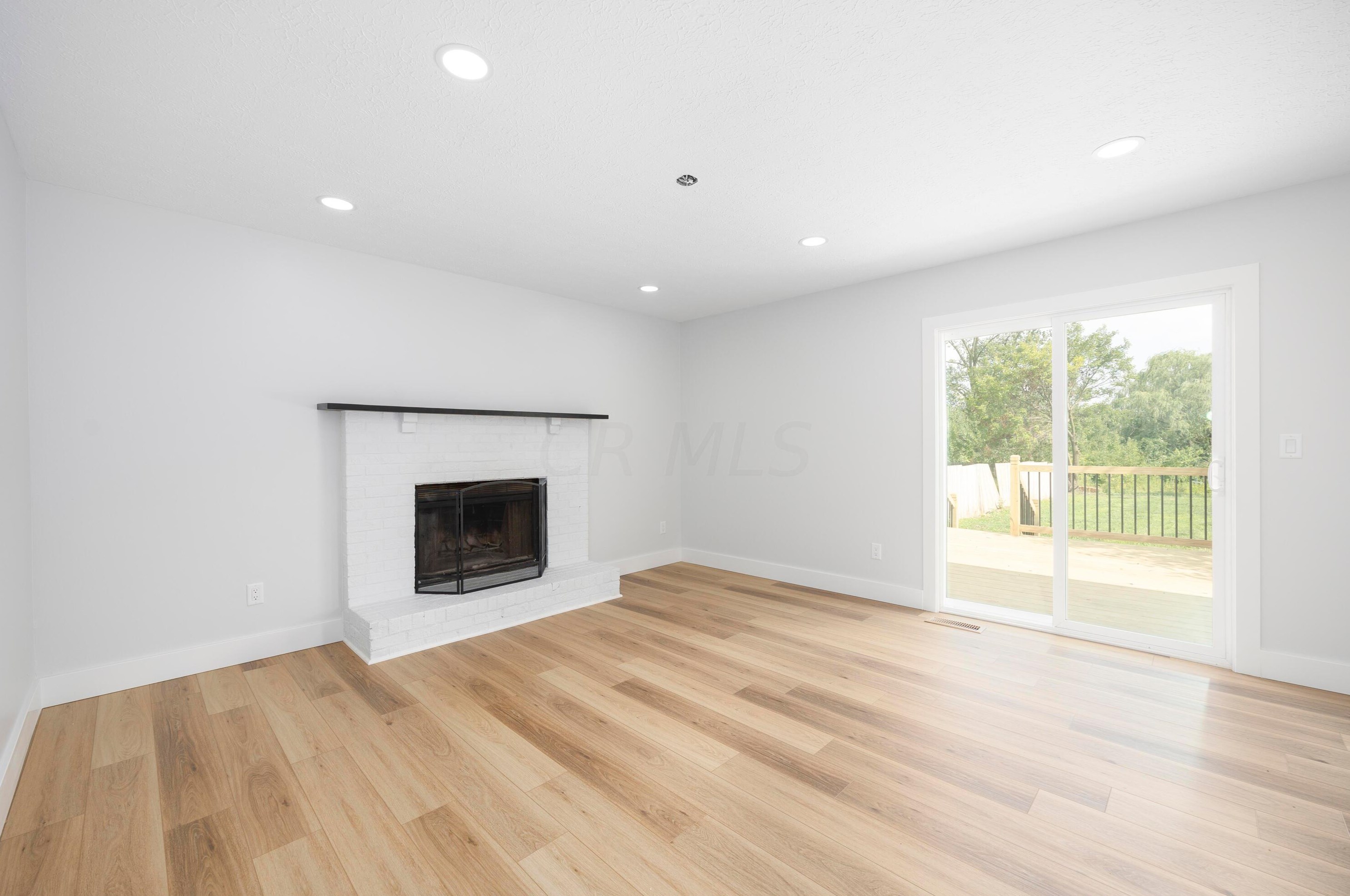 1040 Cypress Rdg Pl, Columbus OH 43228-6305 exterior