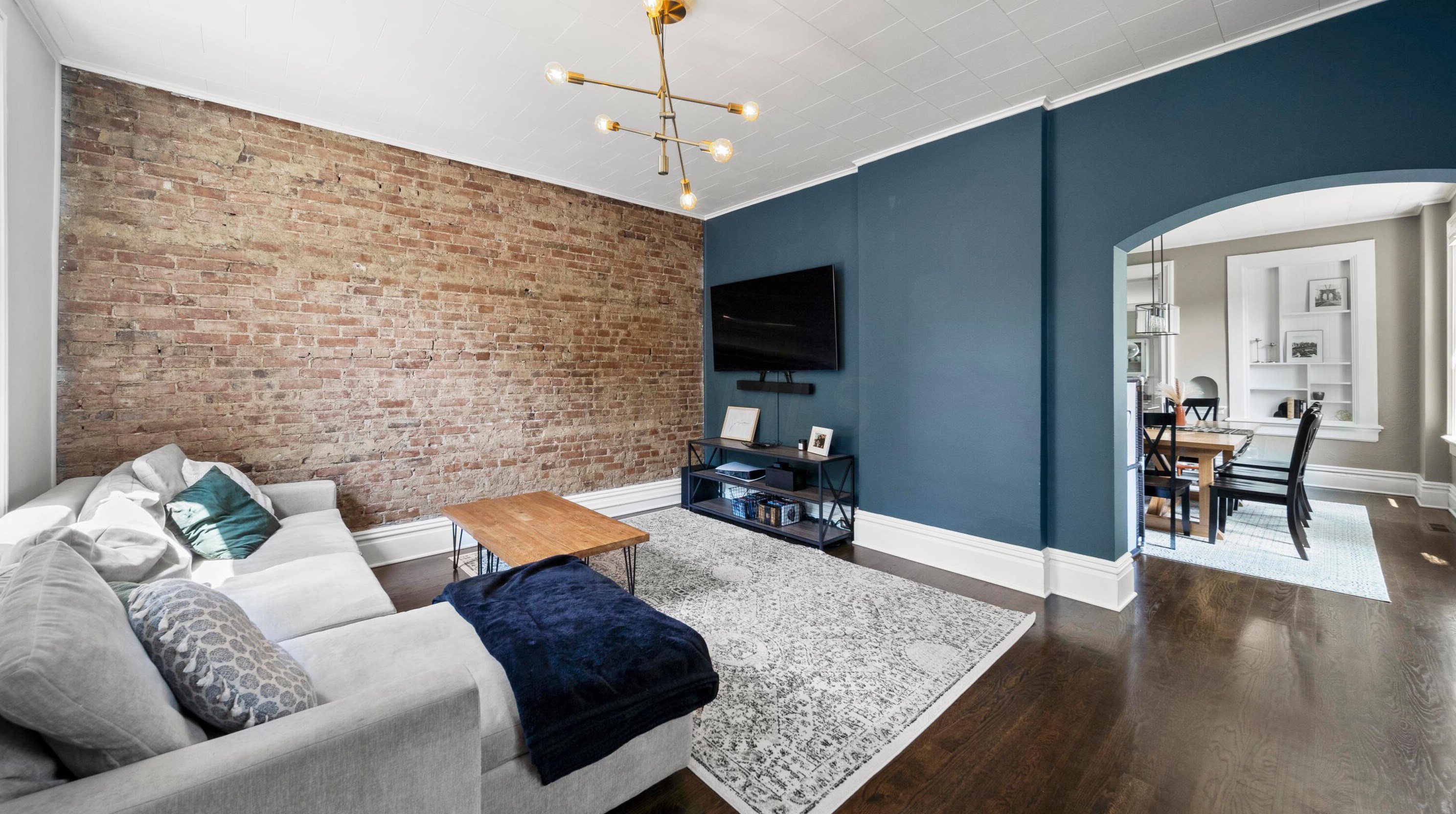 516 Forest St, Columbus OH  43206-2373 exterior