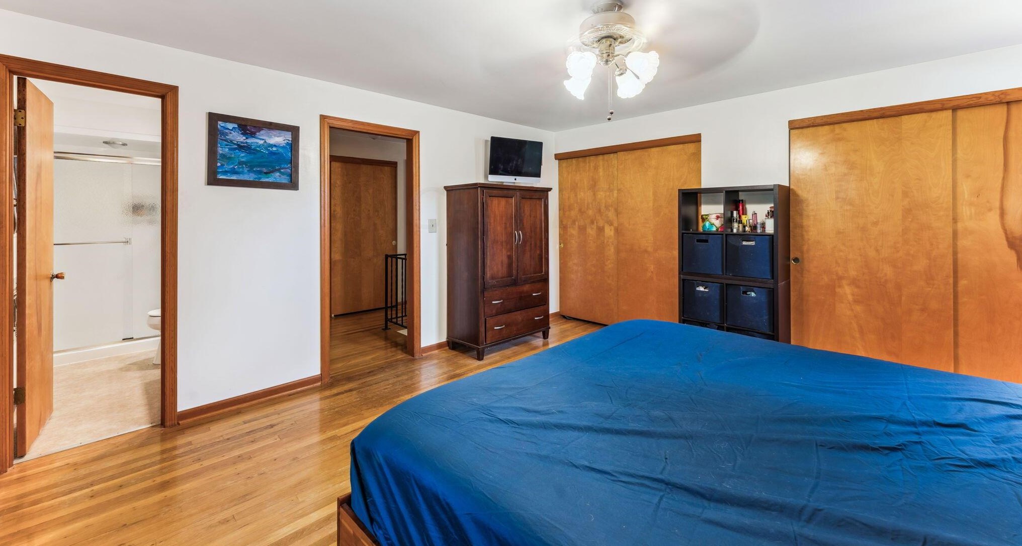 240 Eastmoor Blvd, Columbus OH  43209-2020 exterior