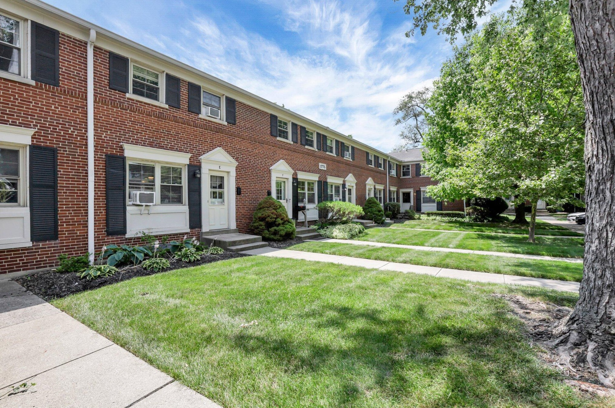 1775 Northwest Ct, Columbus OH 43212-1558 exterior