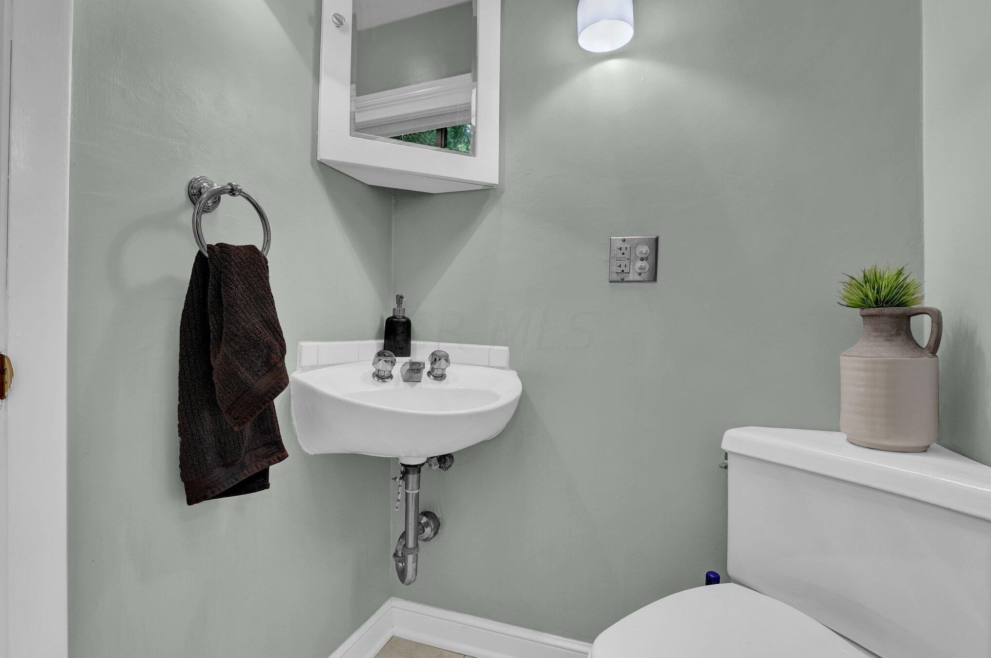 5920 Olentangy Blvd, Columbus OH  43085-3866 exterior