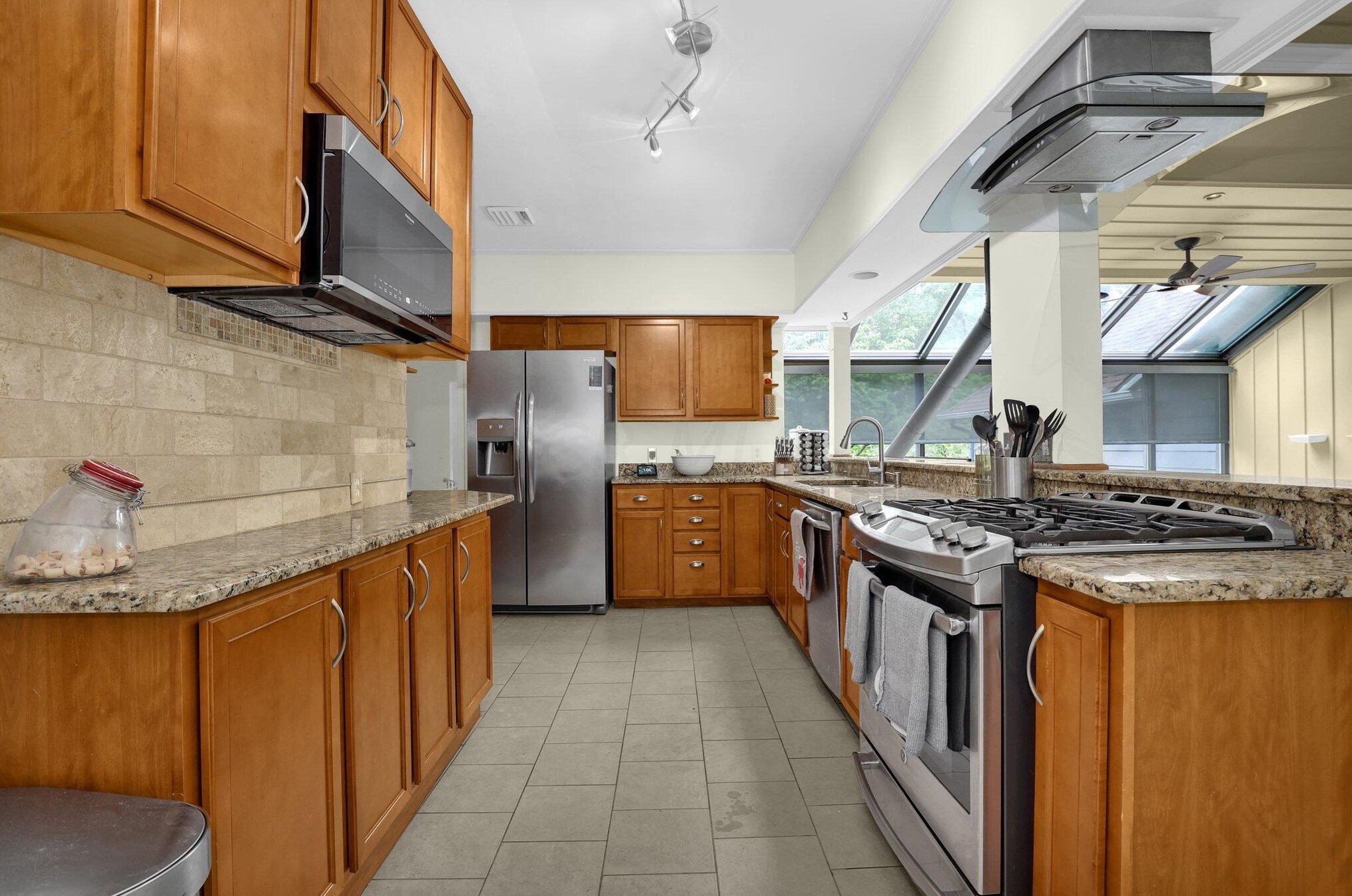 5920 Olentangy Blvd, Columbus OH  43085-3866 exterior