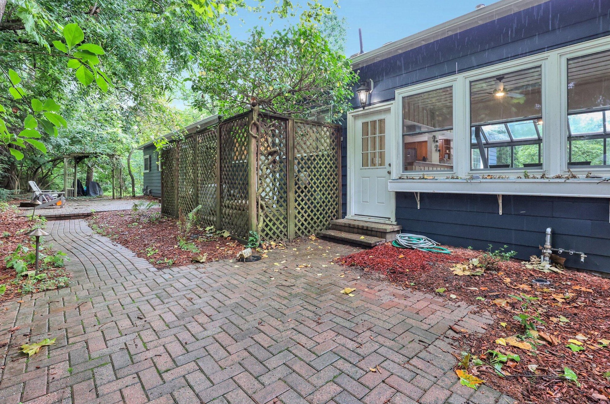 5920 Olentangy Blvd, Columbus OH  43085-3866 exterior