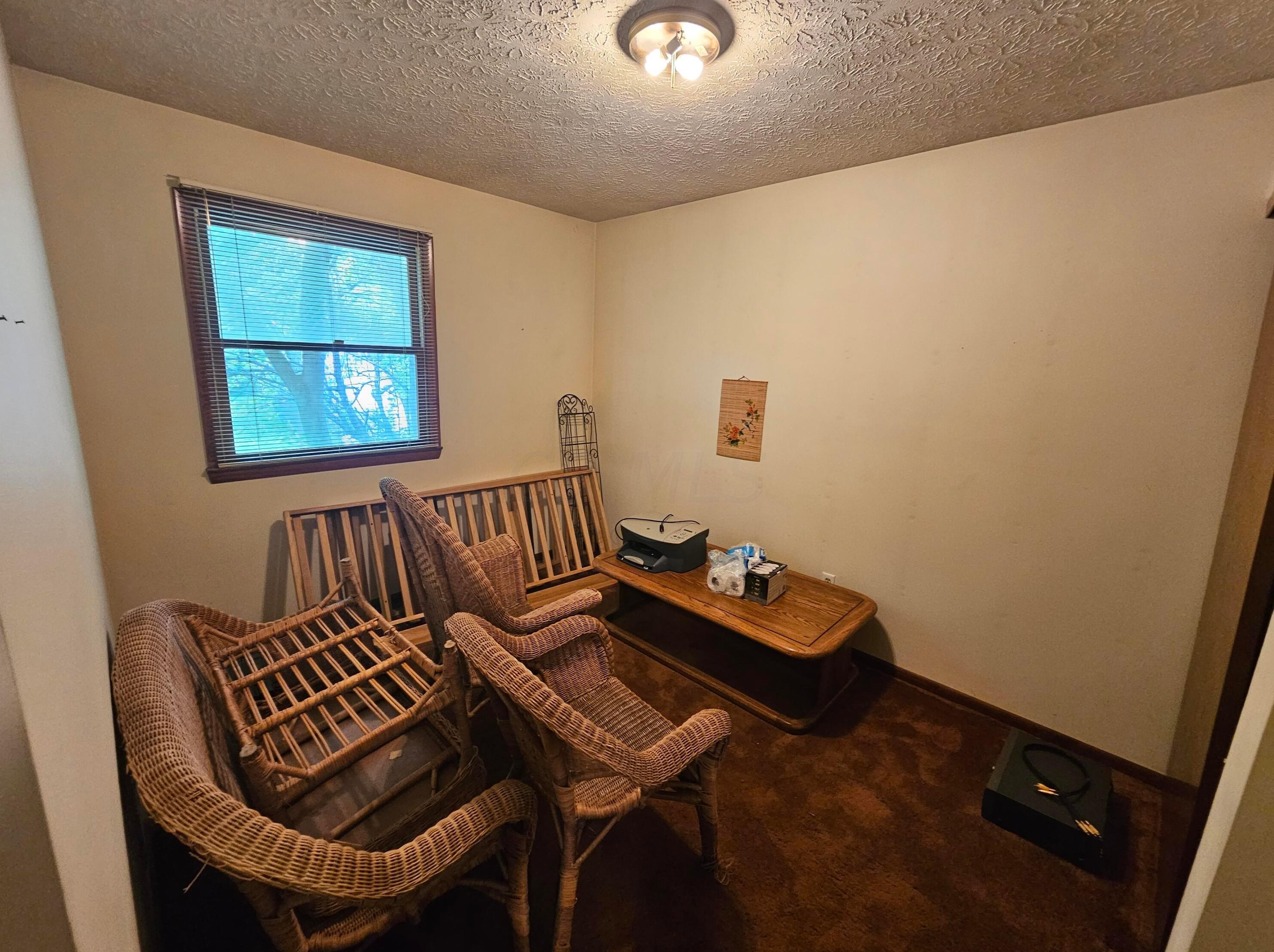 3548 Hamilton Rd, Columbus OH 43213-1307 exterior