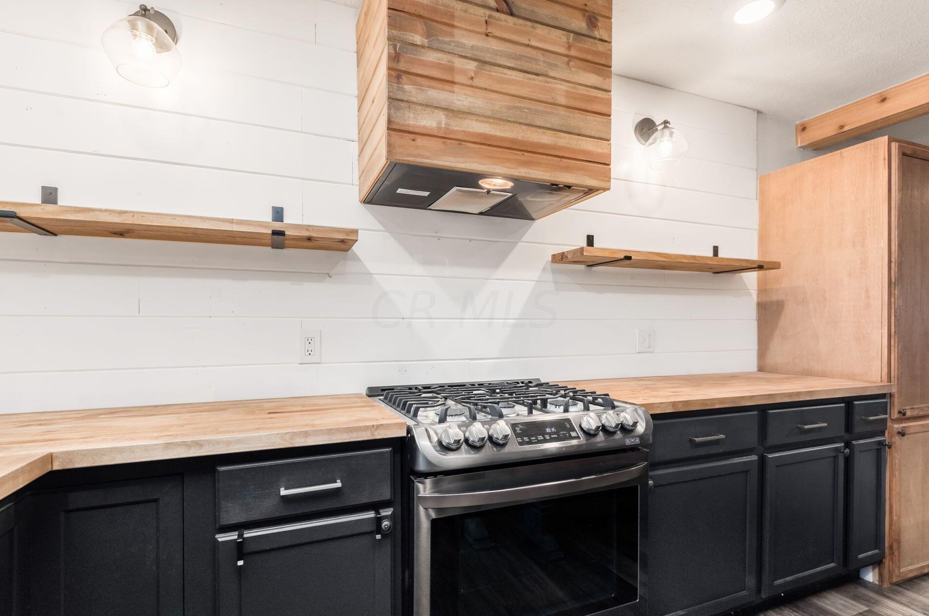 11061 Fancher Rd, Westerville OH  43082-9619 exterior