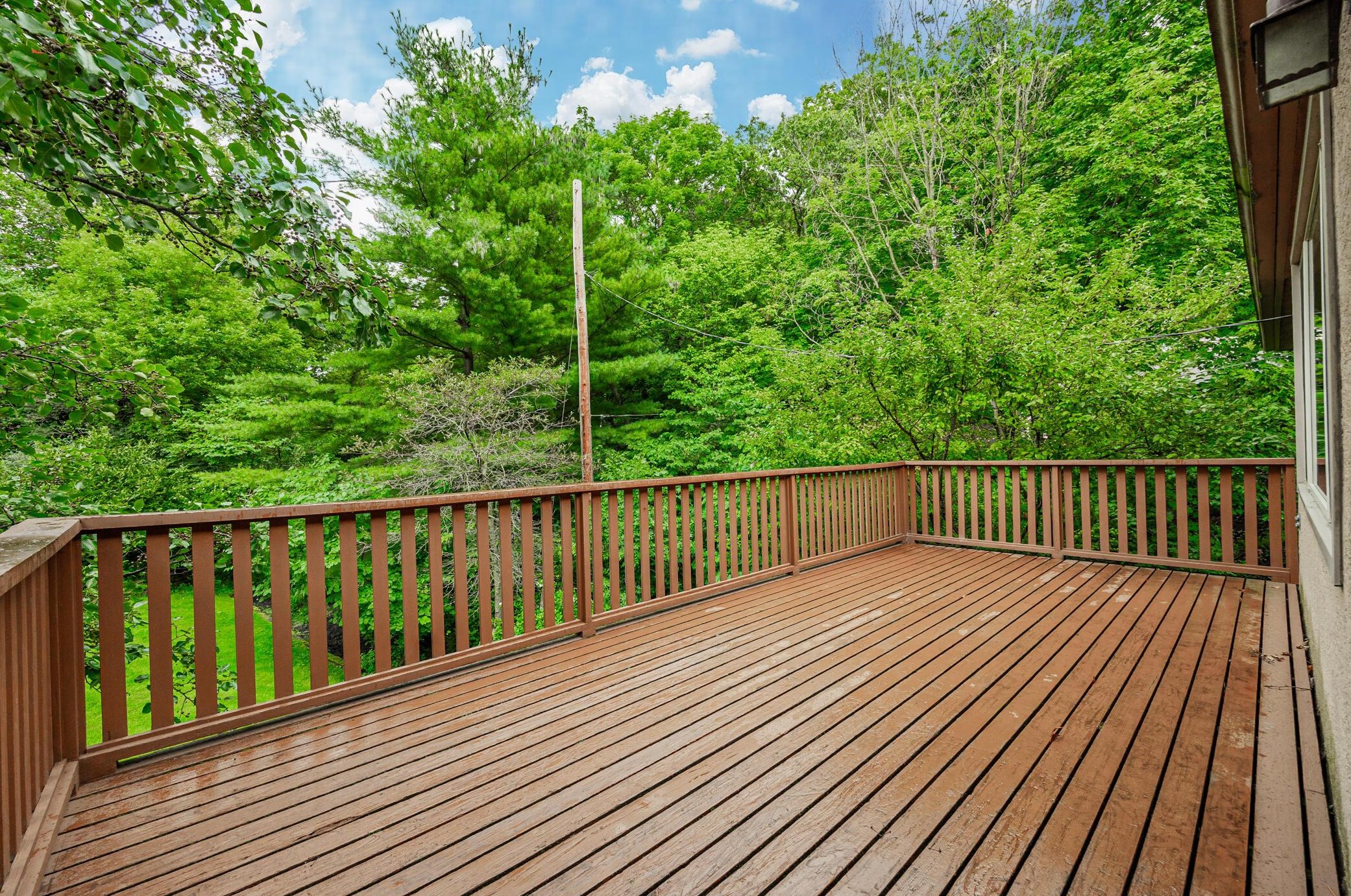 400 Schreyer Pl, Columbus OH 43214-2213 exterior