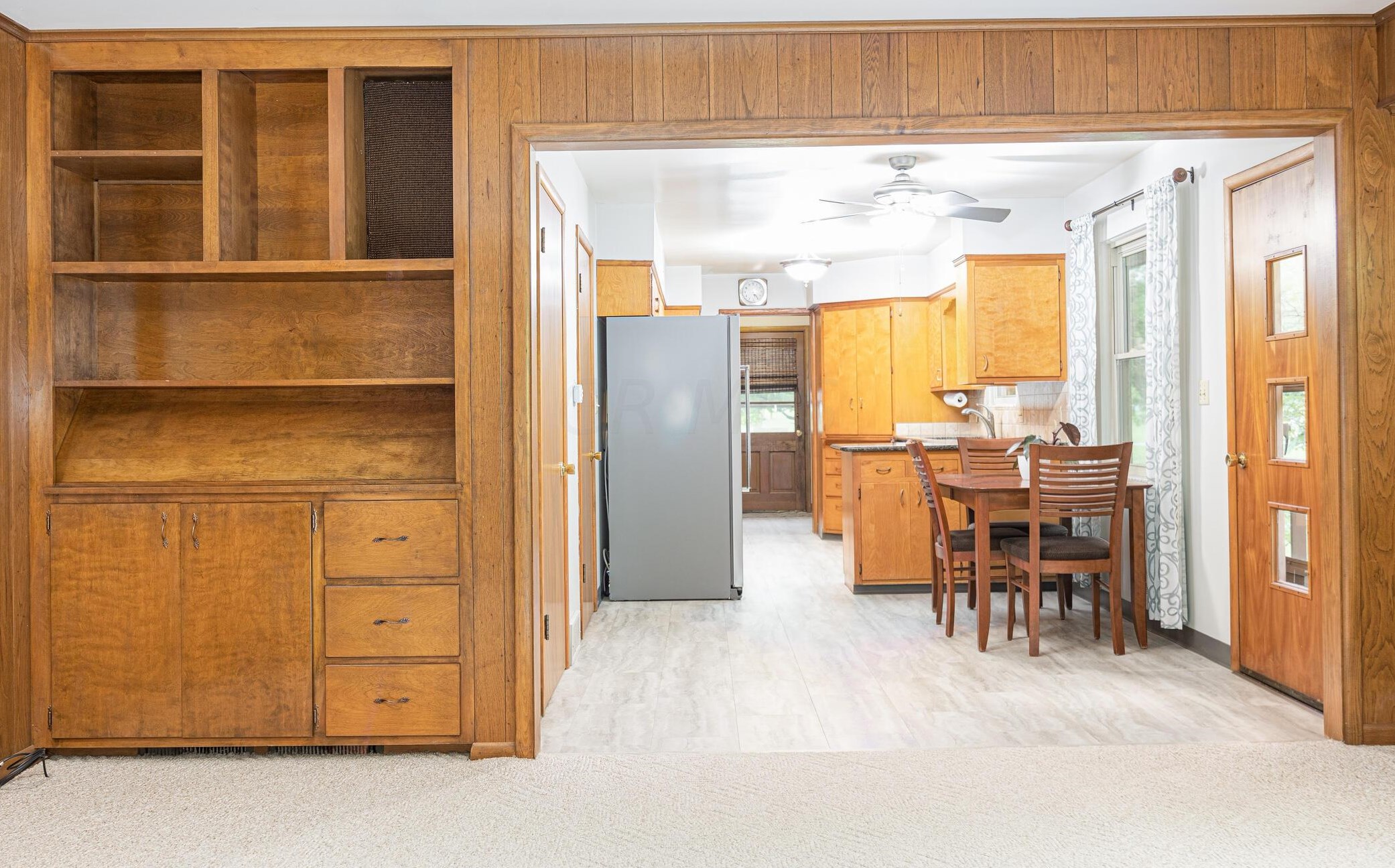 400 Schreyer Pl, Columbus OH 43214-2213 exterior