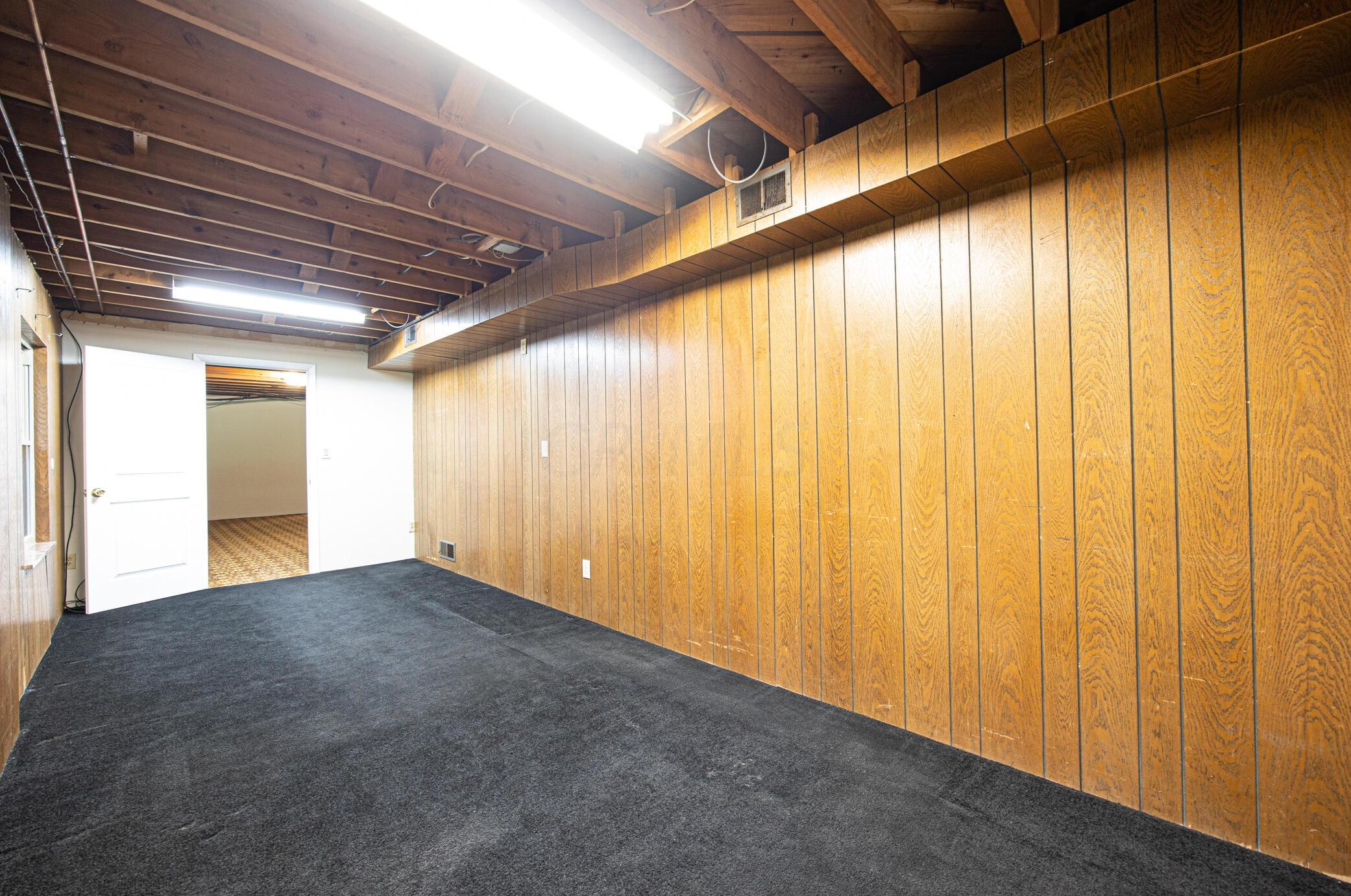 400 Schreyer Pl, Columbus OH 43214-2213 exterior