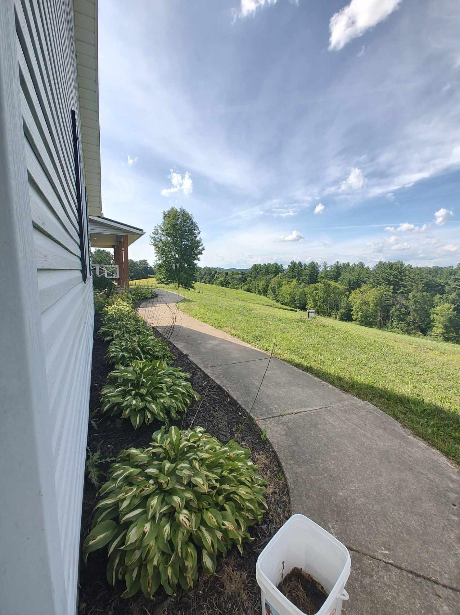 19233 Township Road 1501, Coshocton OH 43812-8981 exterior