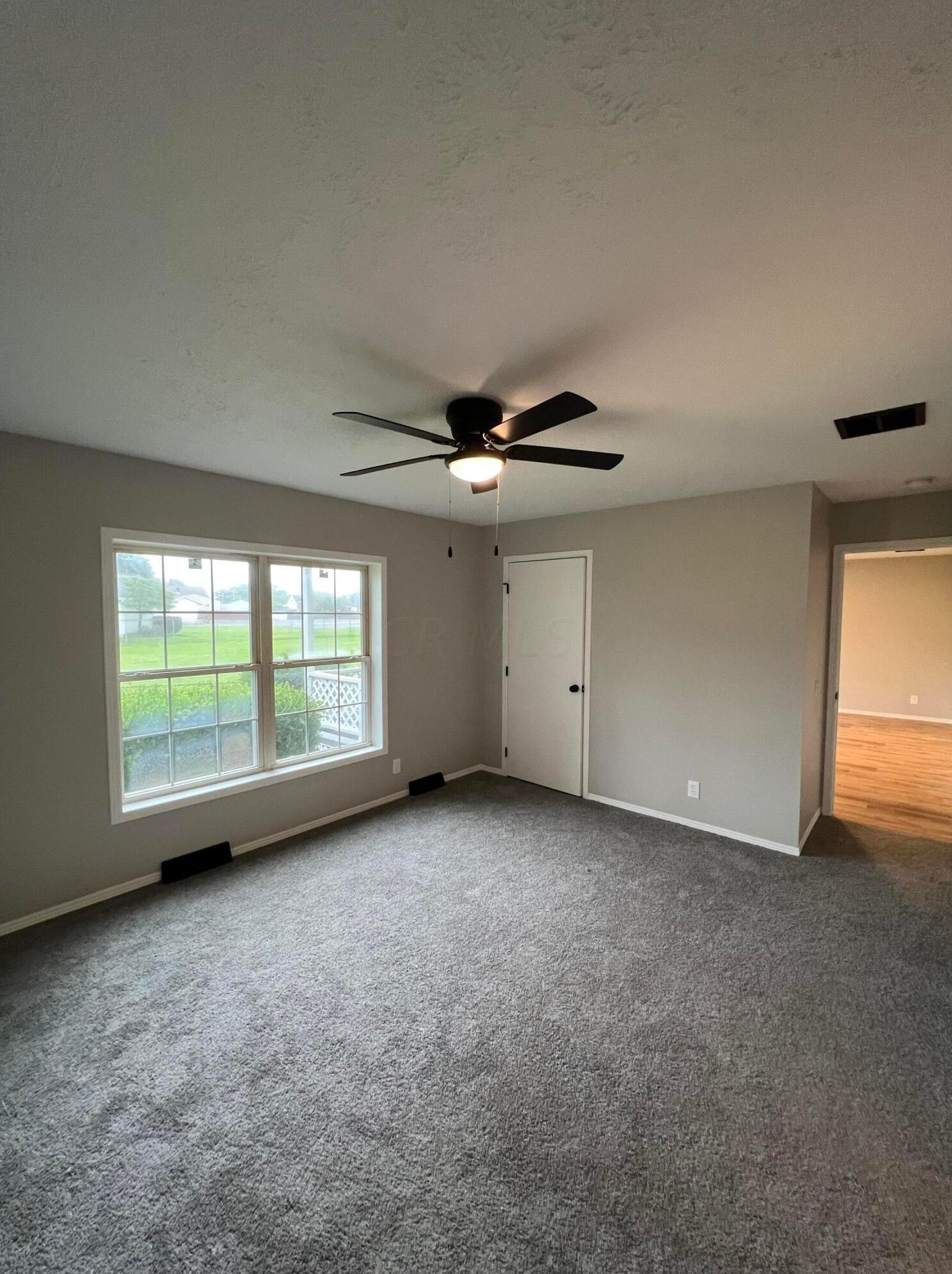 828 Hilock Rd, Columbus OH 43207-3173 exterior