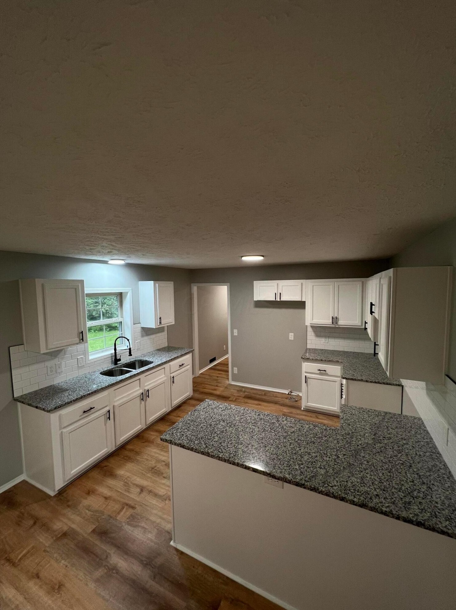 828 Hilock Rd, Columbus OH 43207-3173 exterior