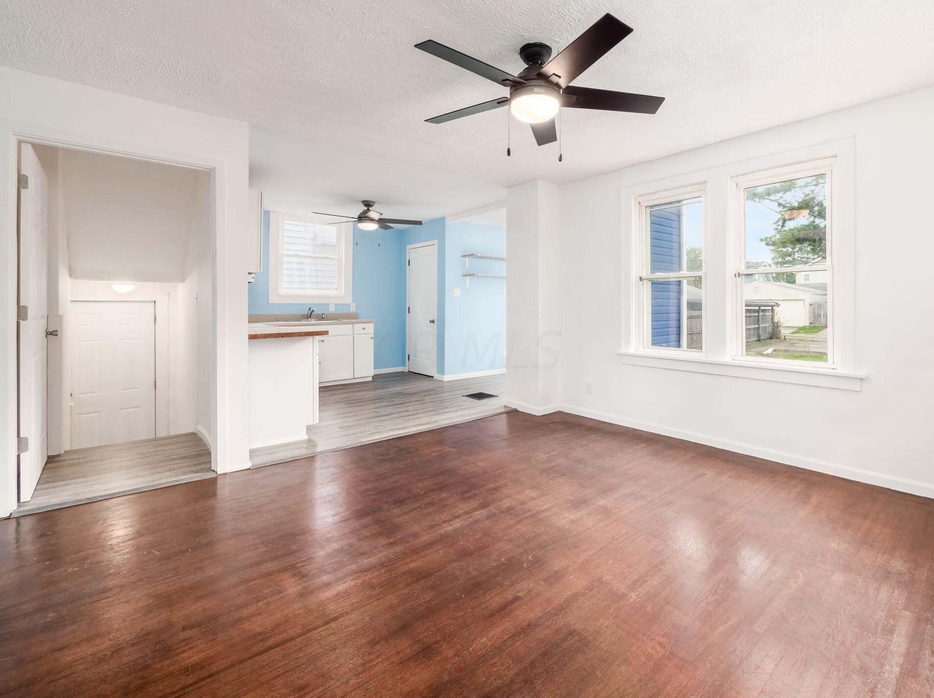 446 Larcomb Ave, Columbus OH 43223-1836 exterior