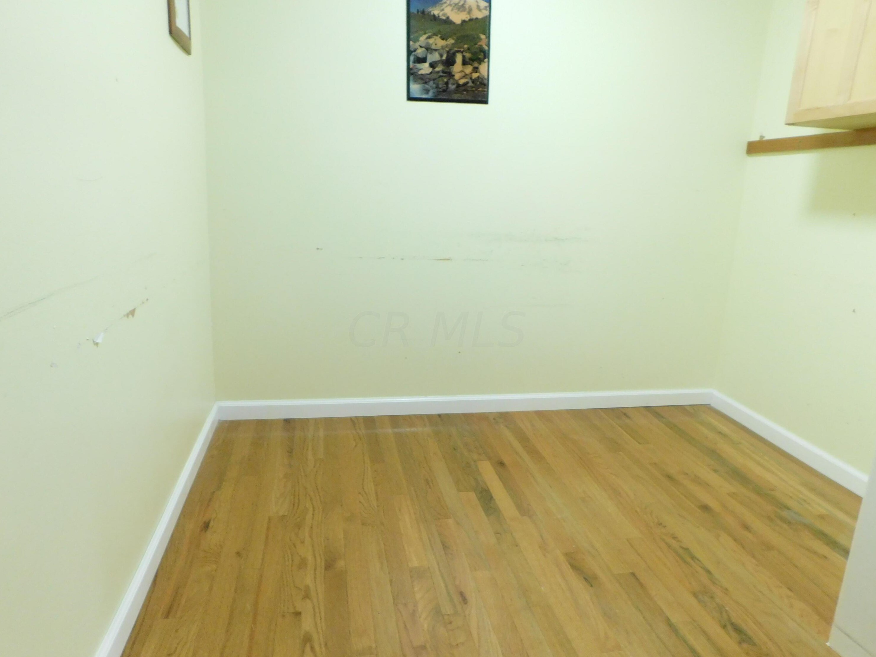 2213 Noe Bixby Rd, Columbus OH 43232-4100 exterior