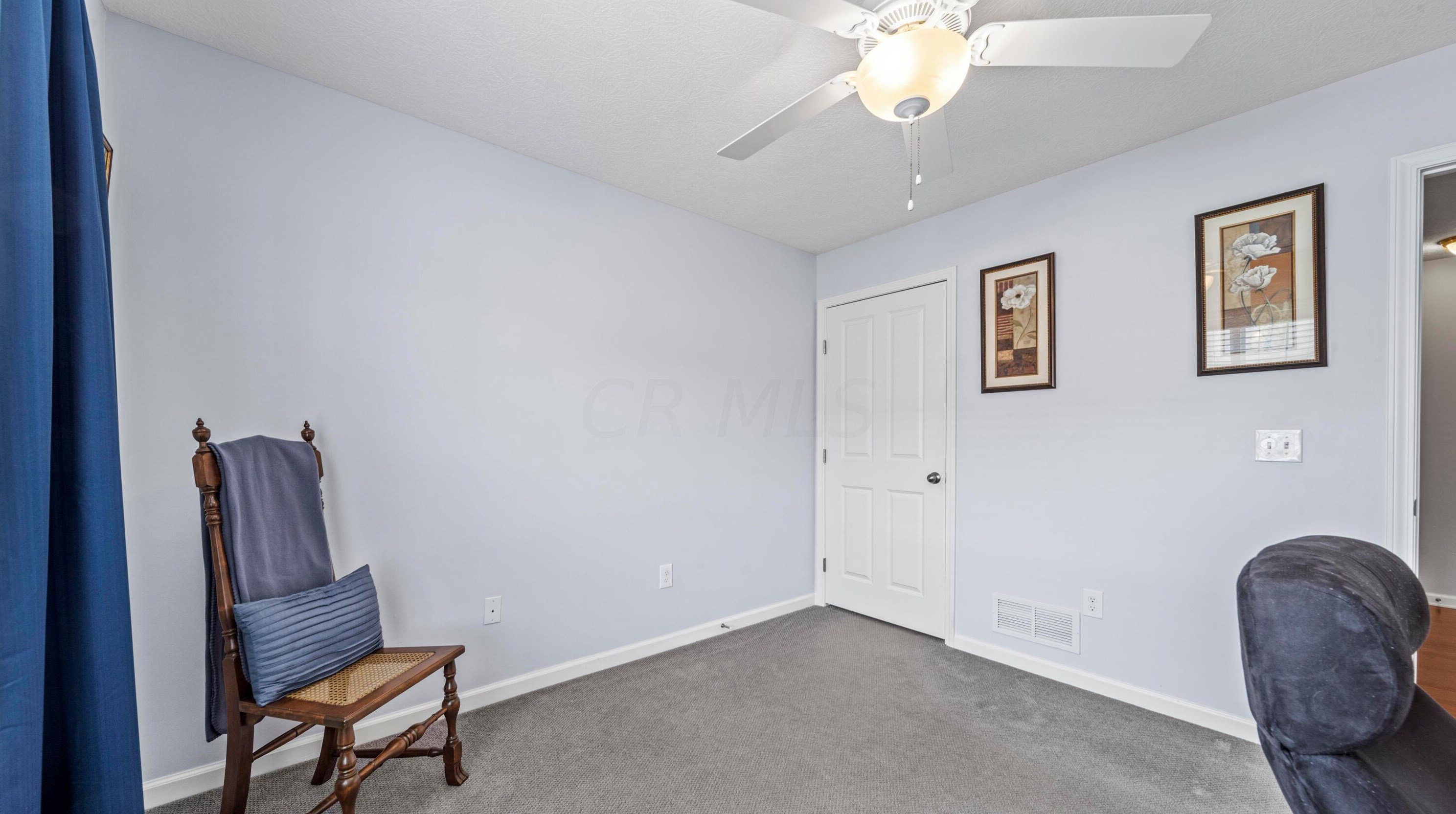 373 Cover Pl, Columbus OH 43235-6452 exterior