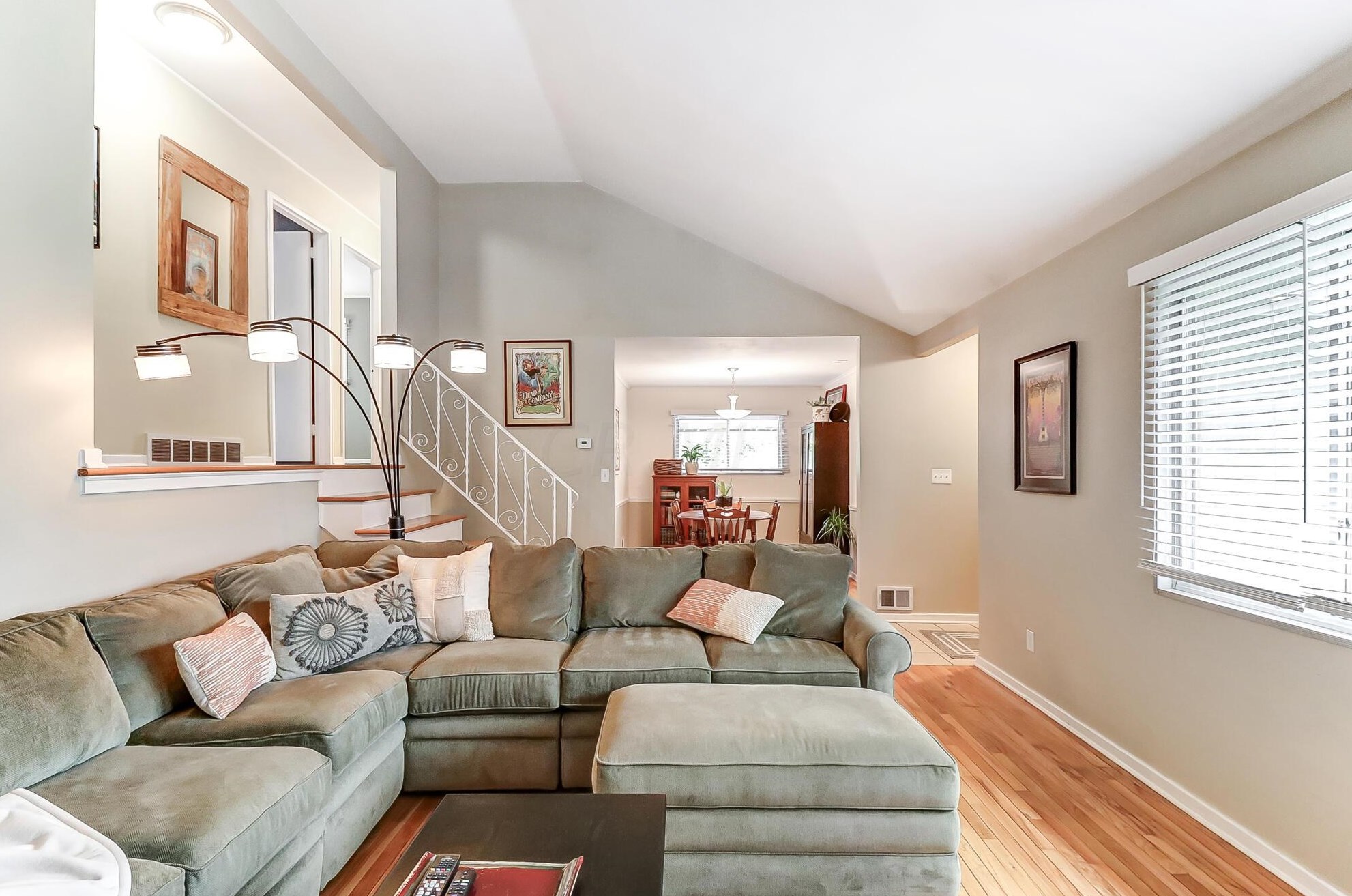 881 Bricker Blvd, Columbus OH 43221-1679 exterior