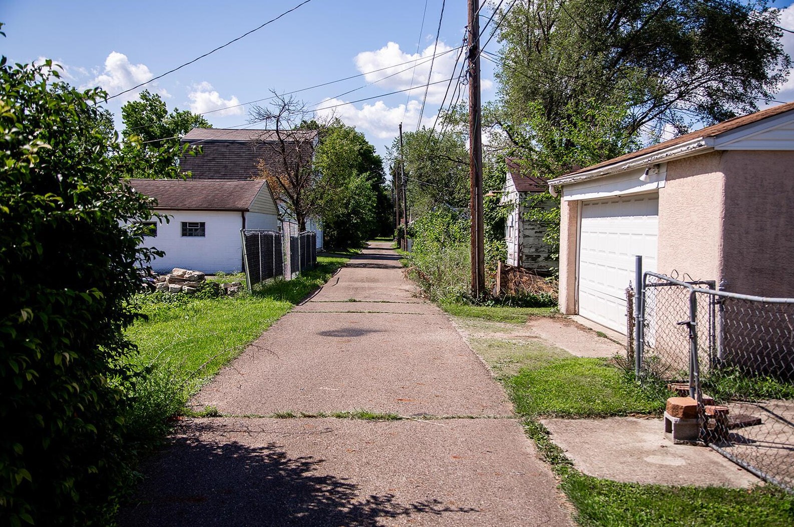 941 Westphal Ave, Columbus OH 43213-2844 exterior