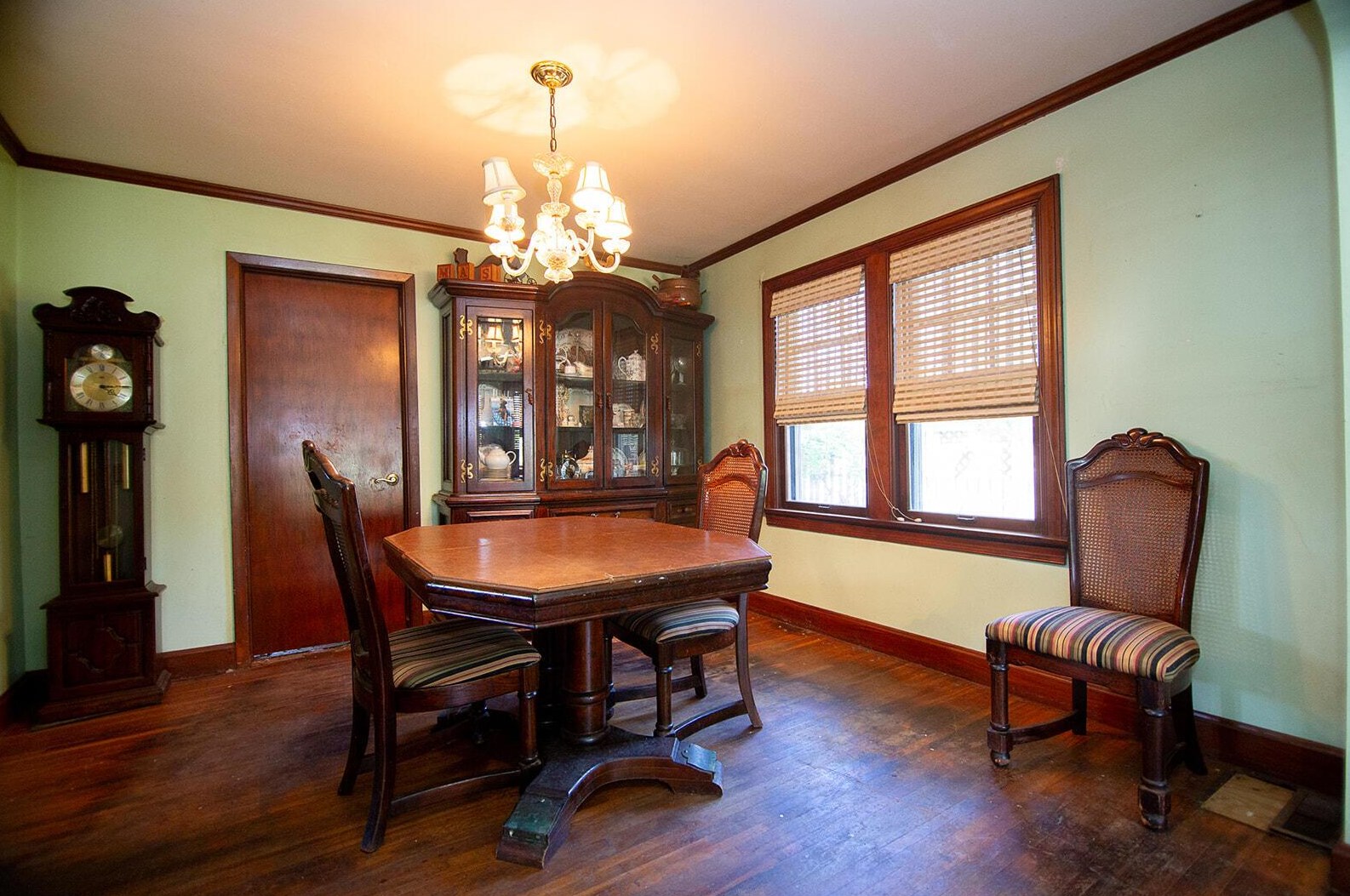 941 Westphal Ave, Columbus OH 43213-2844 exterior