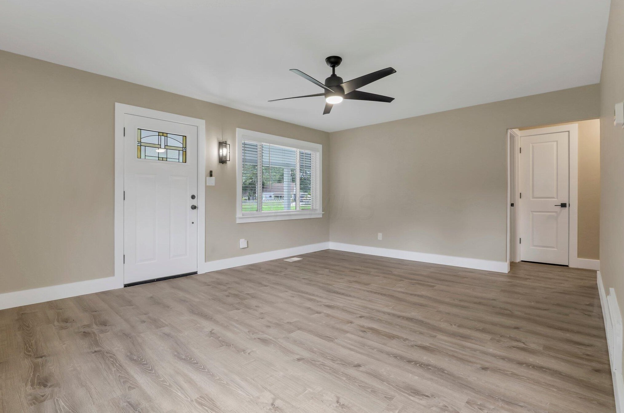 792 Exeter Rd, Columbus OH 43213-2423 exterior