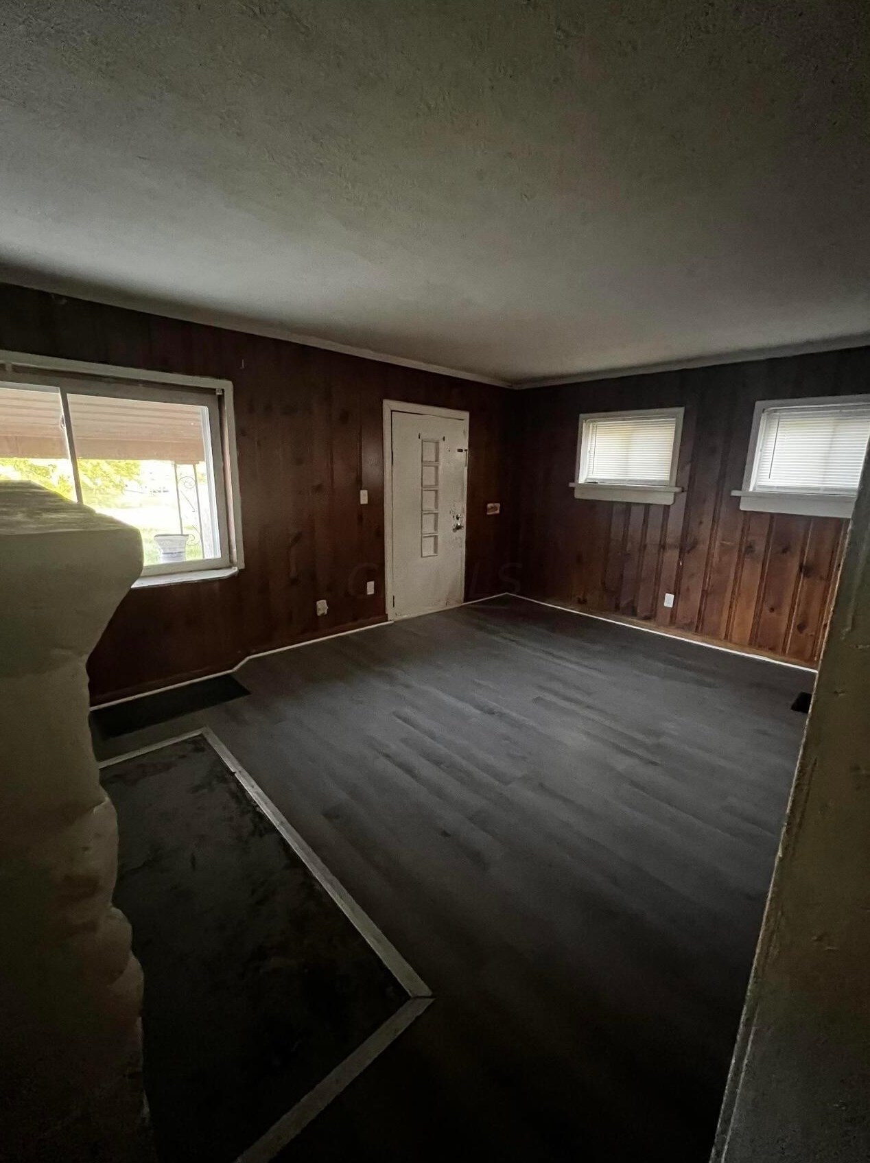 2499 Howey Rd, Columbus OH 43211-1218 exterior