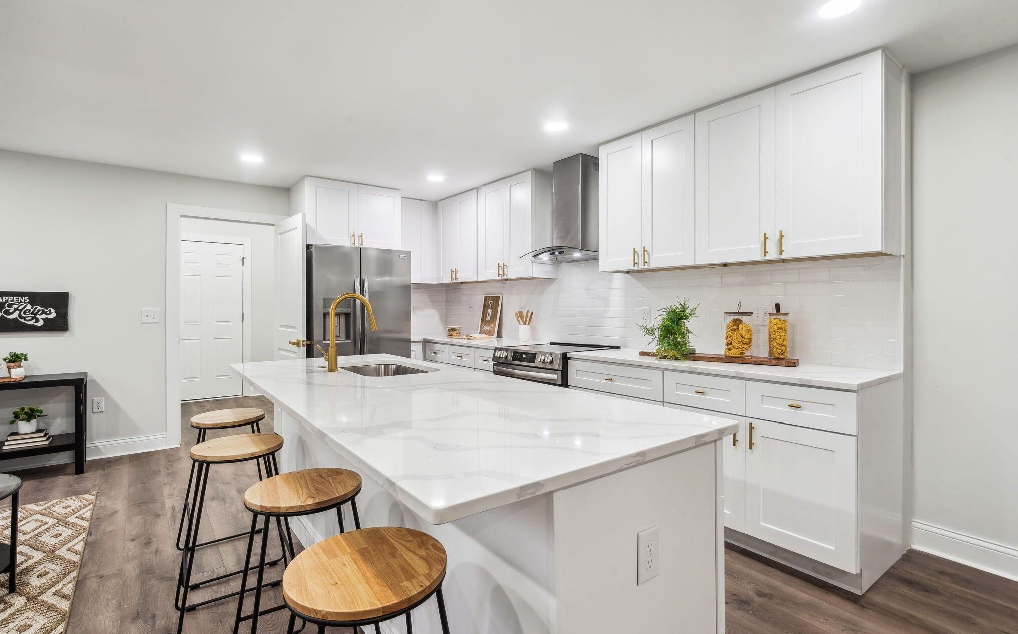 974 Heyl Ave, Columbus OH  43206-2490 exterior