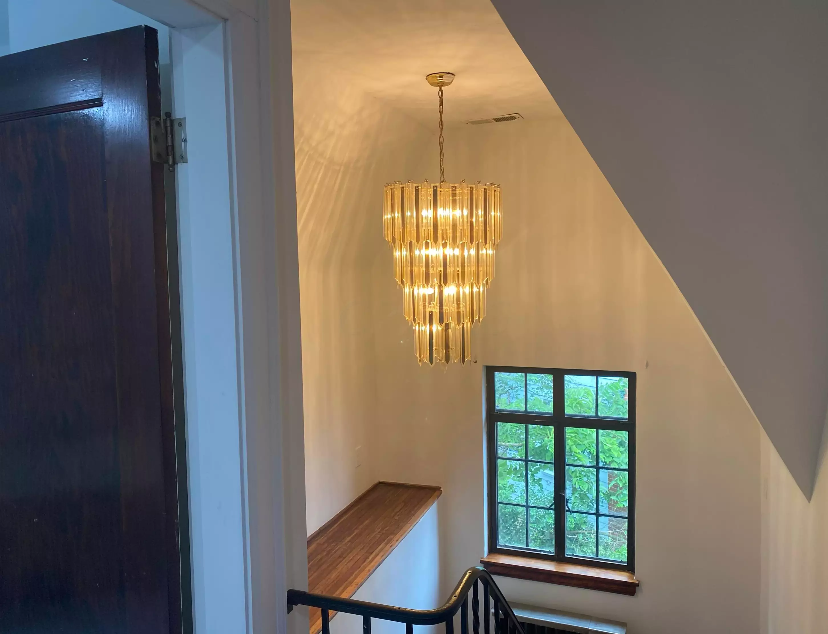 1696 Melrose Ave, Columbus OH  43224-4339 exterior