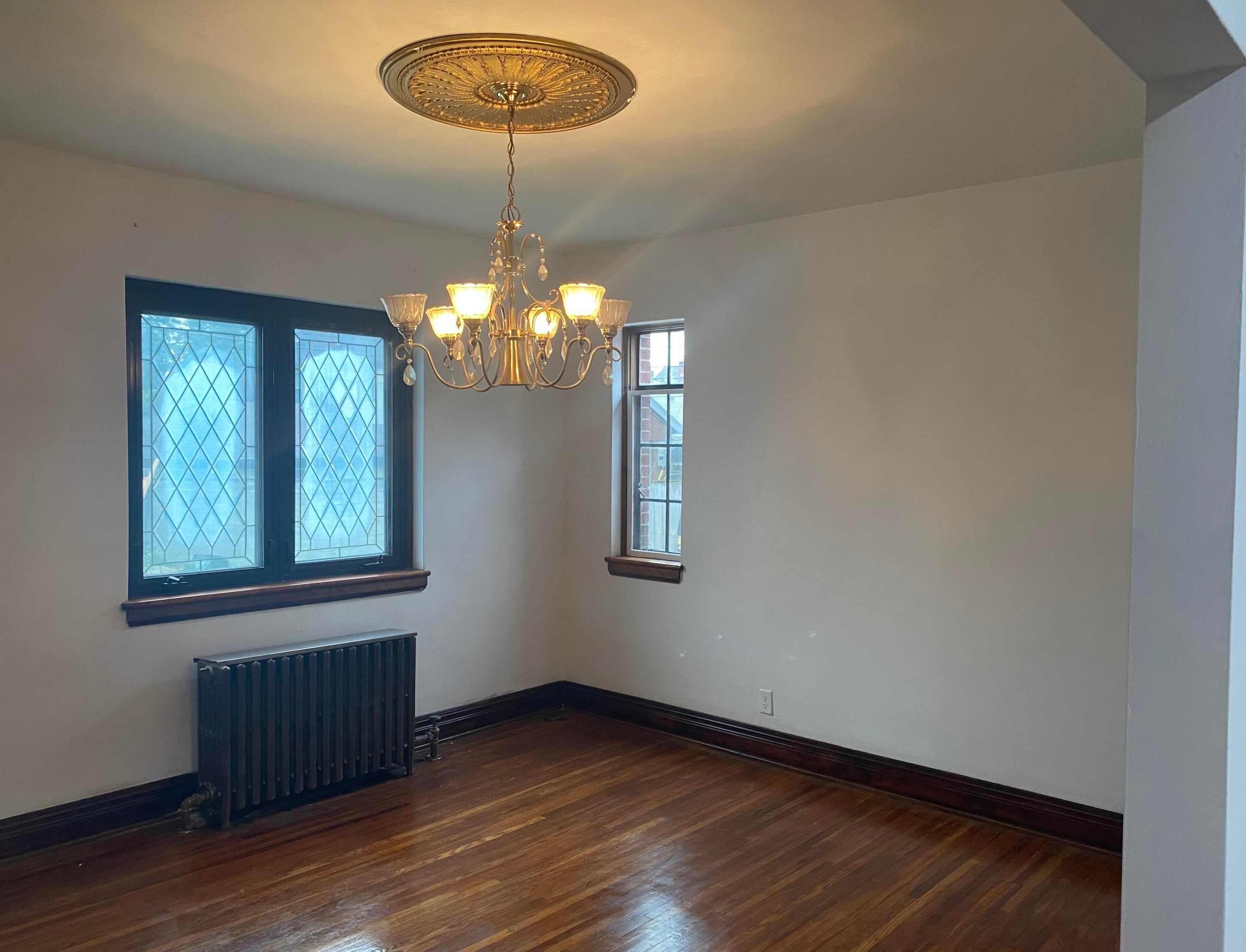 1696 Melrose Ave, Columbus OH  43224-4339 exterior