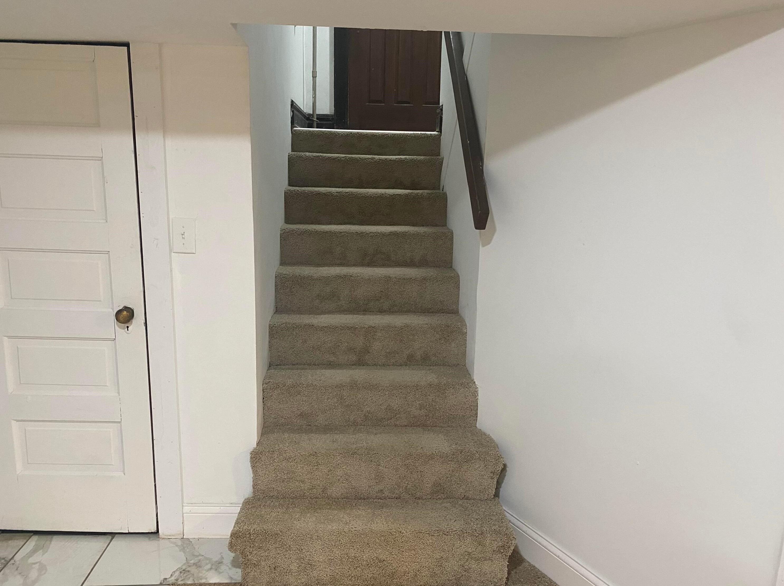 1696 Melrose Ave, Columbus OH  43224-4339 exterior