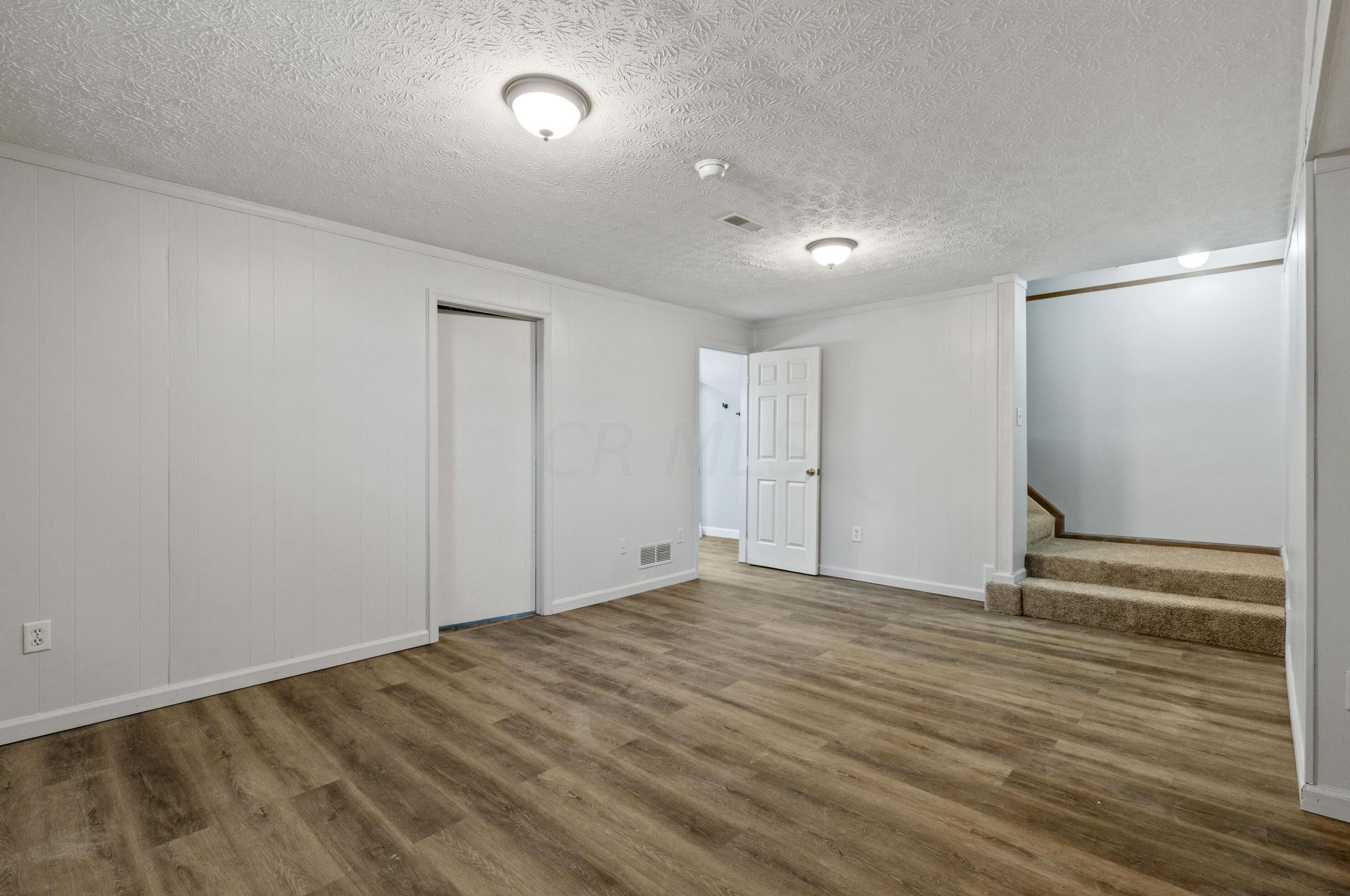 4641 Stratford Ln, Columbus OH exterior