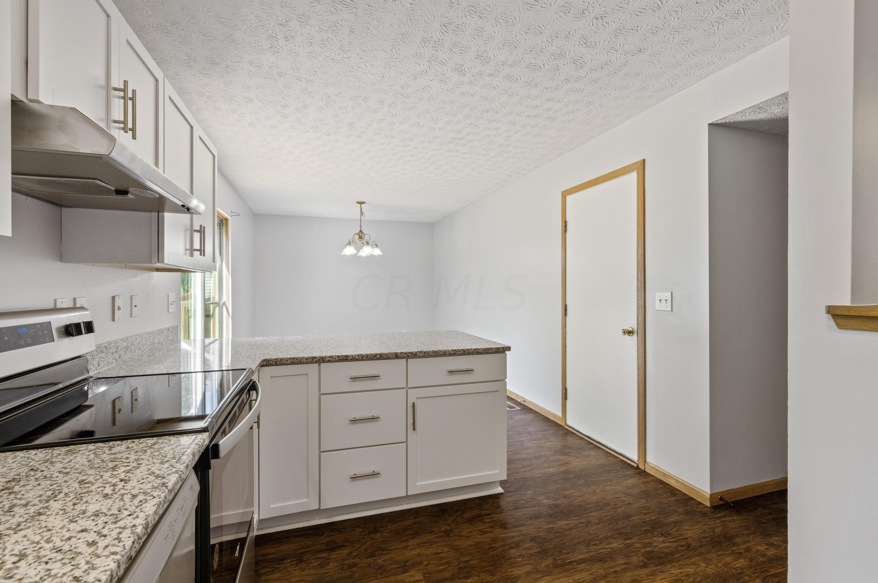 4641 Stratford Ln, Columbus OH exterior