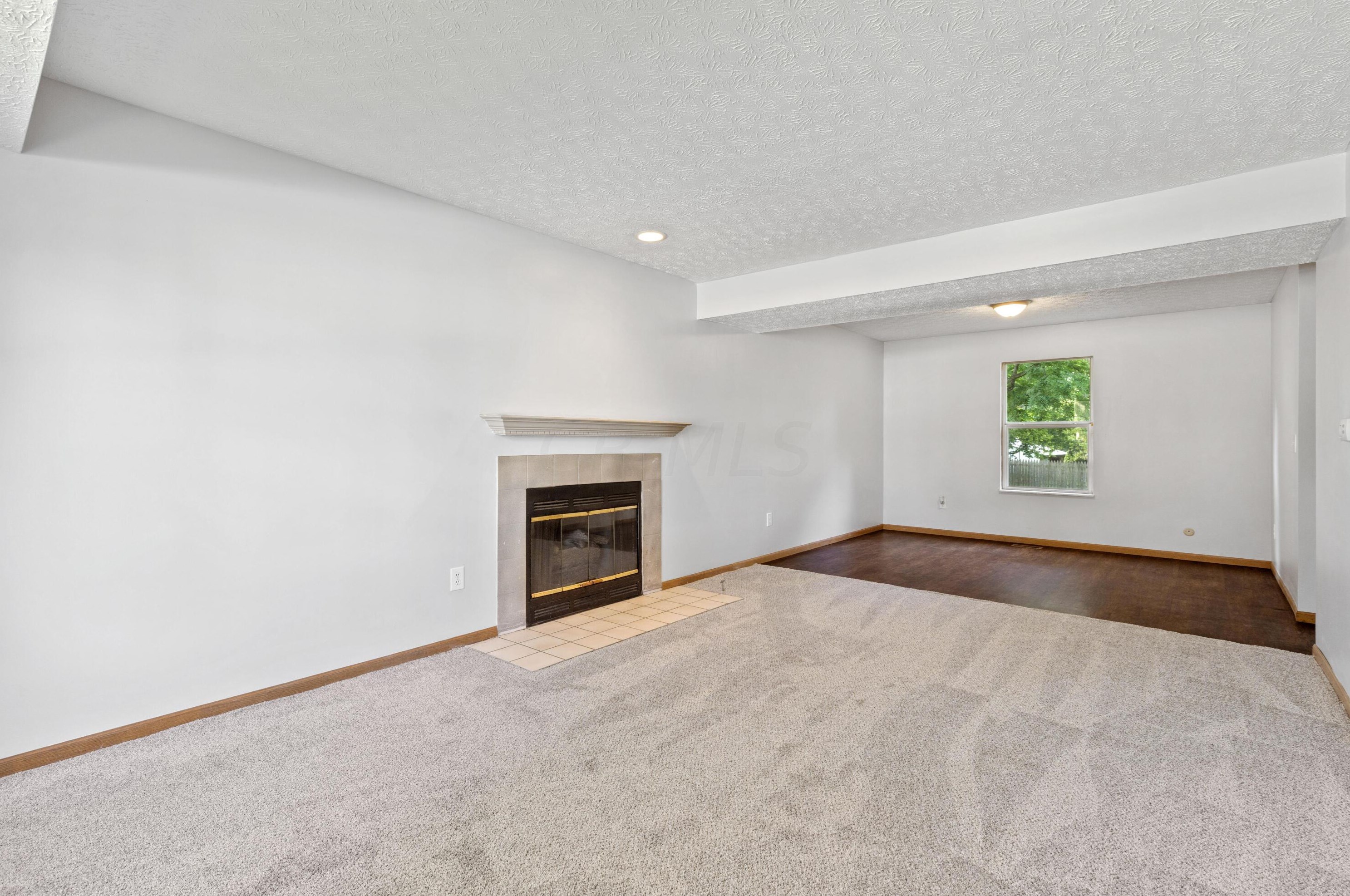 4641 Stratford Ln, Columbus OH exterior