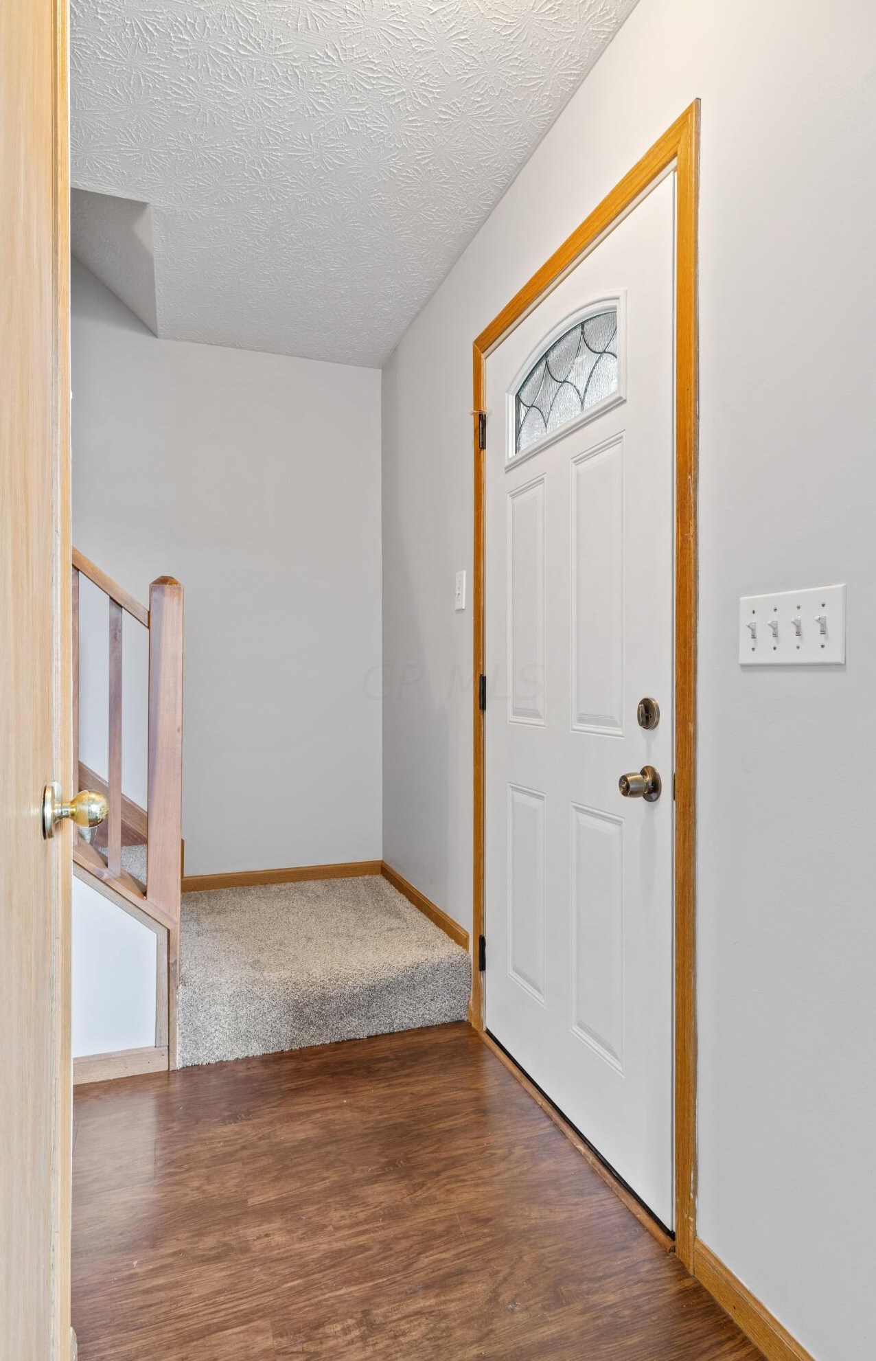 4641 Stratford Ln, Columbus OH exterior