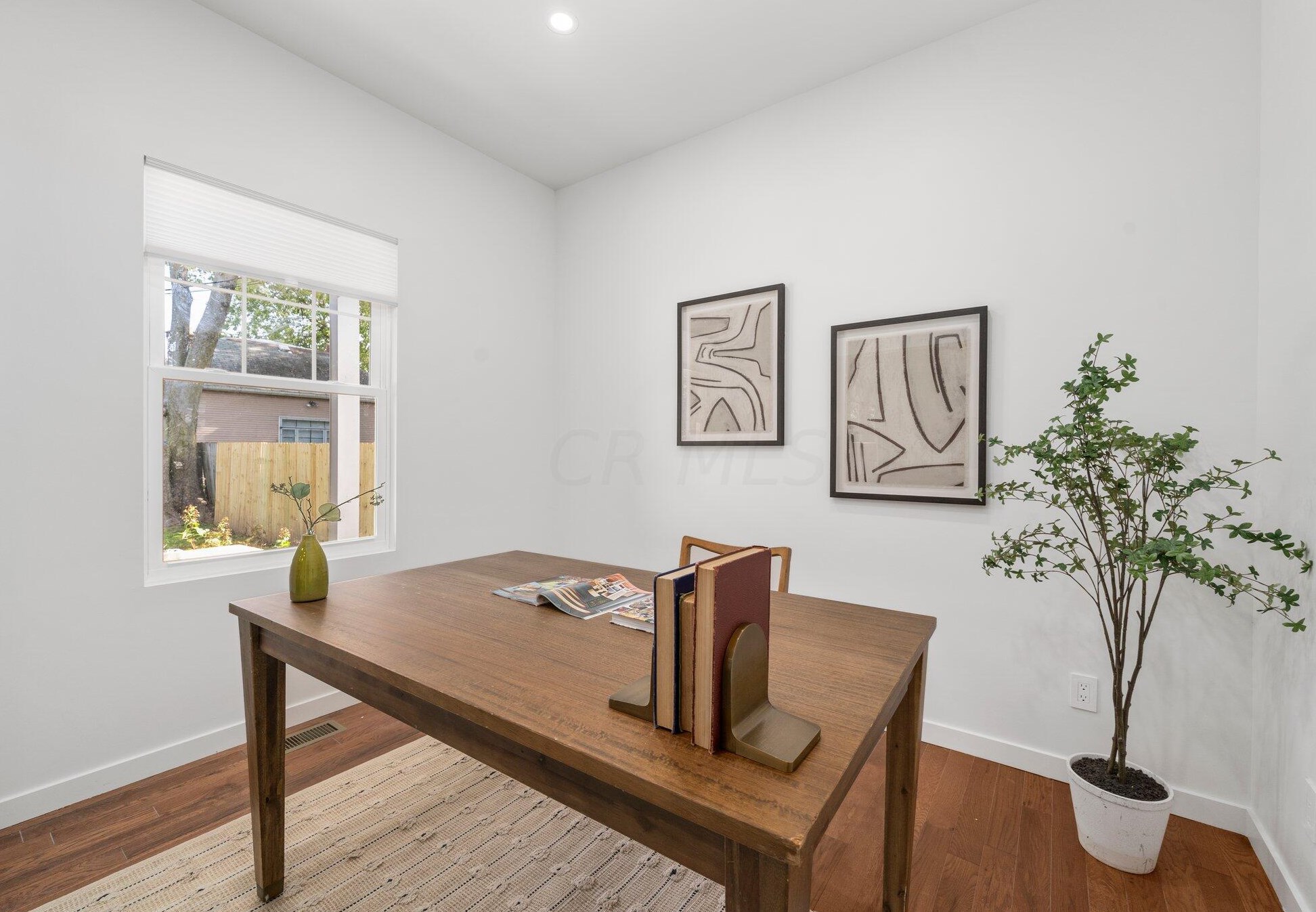 440 Deshler Ave, Columbus OH  43206-2717 exterior