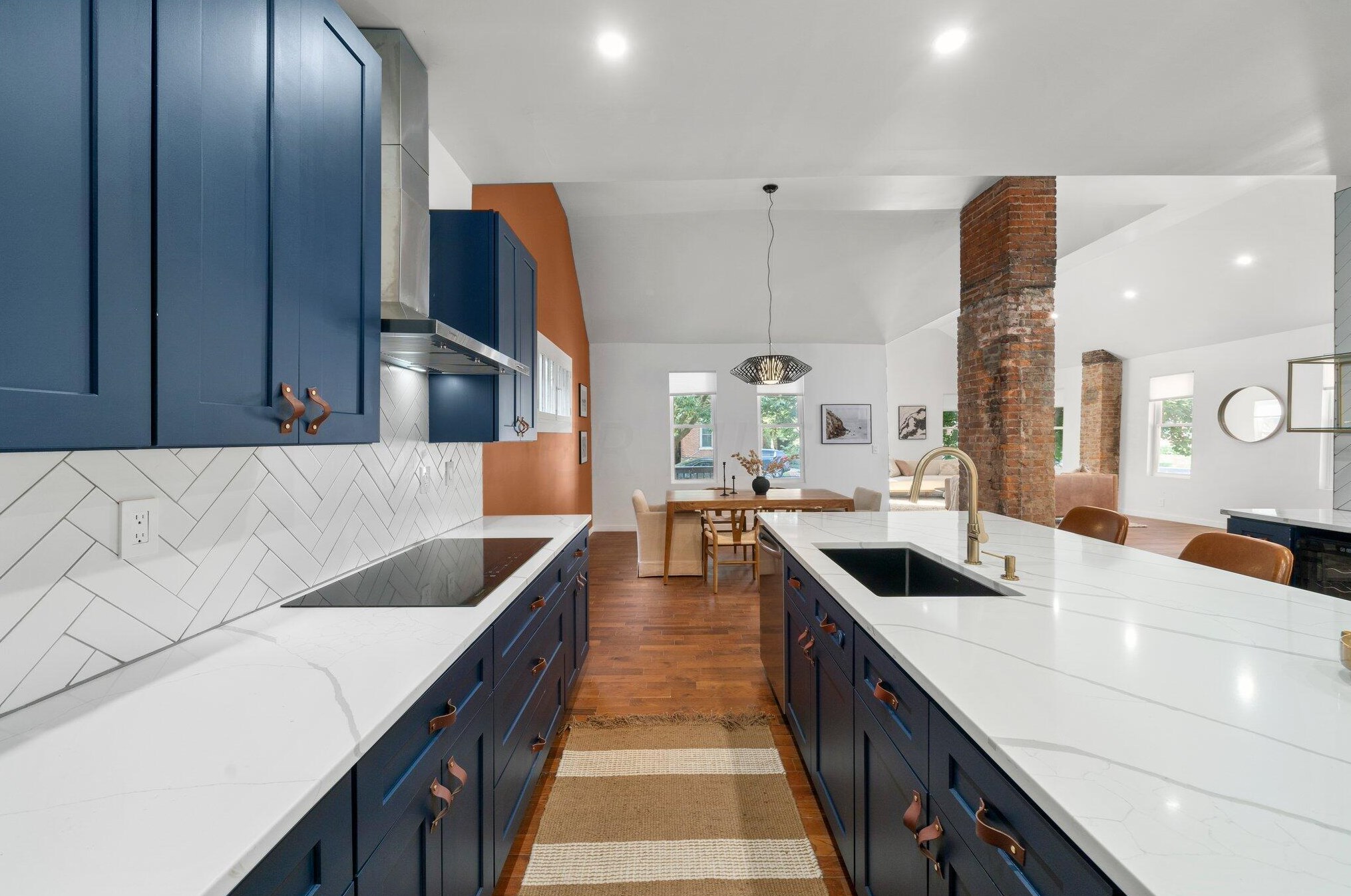 440 Deshler Ave, Columbus OH  43206-2717 exterior